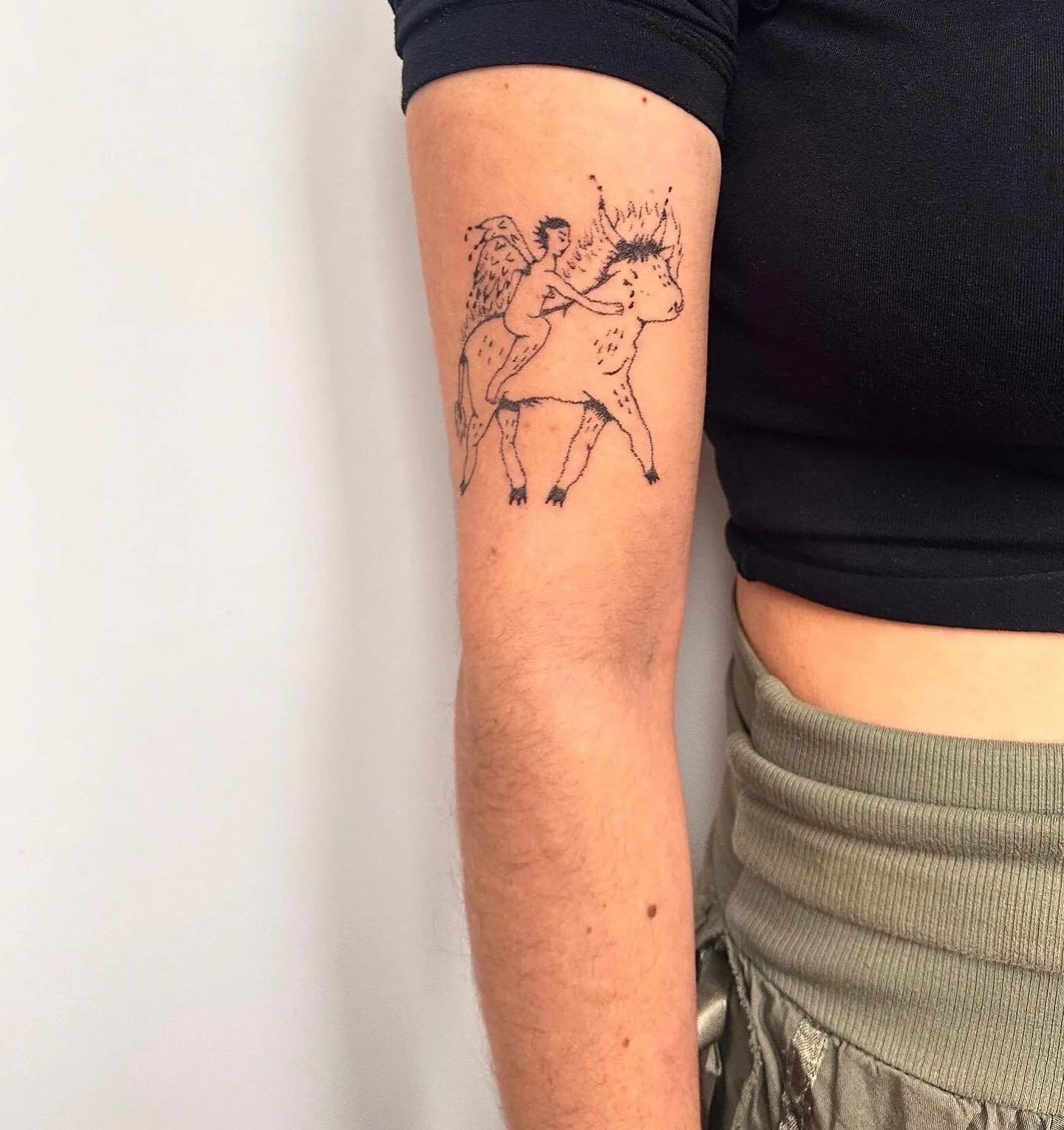 A gentle bull rider for @cleliaflores_ 🐂💋❣️