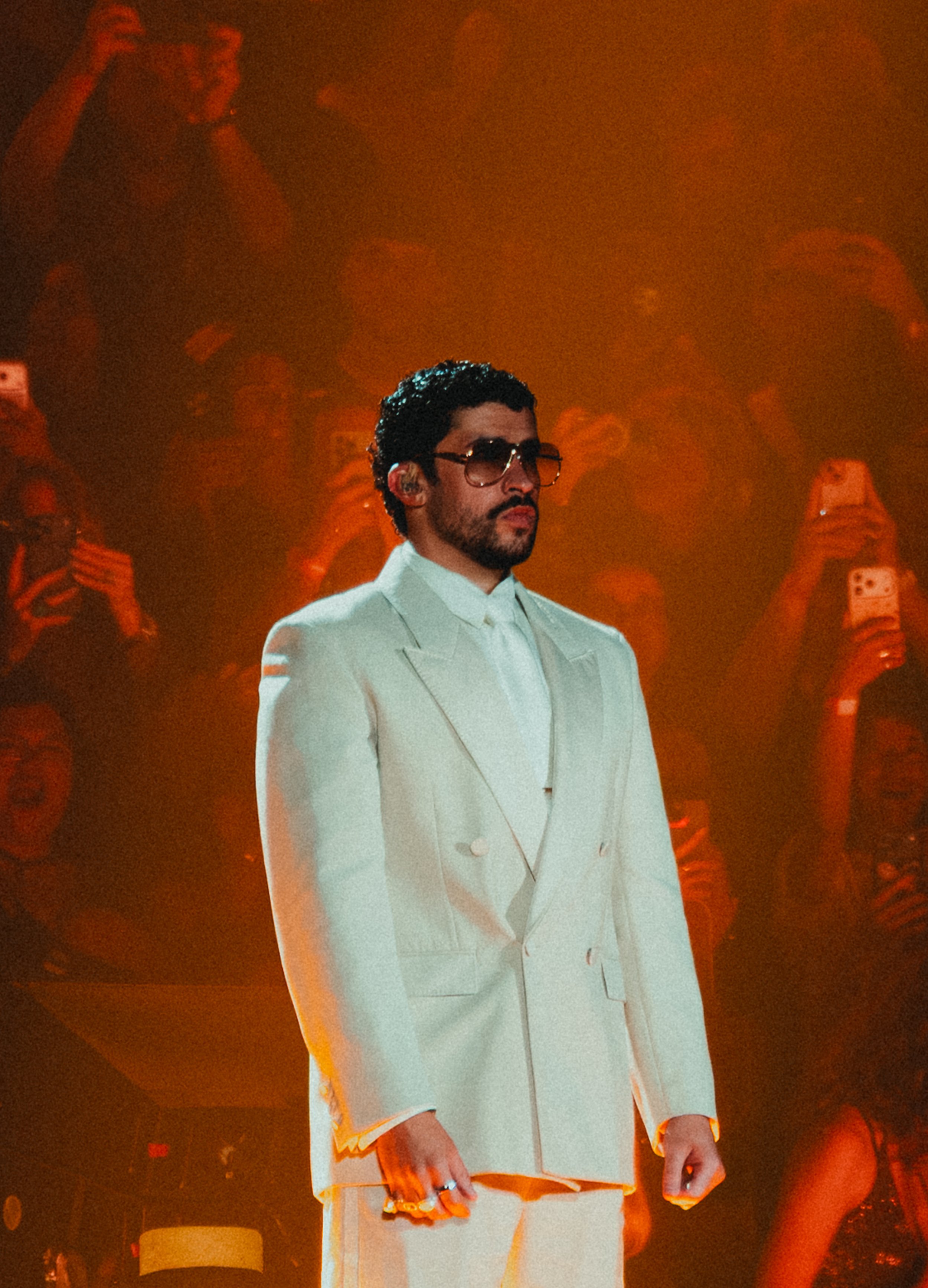 Bad Bunny - DeBÍ TiRAR MáS FOToS World Tour