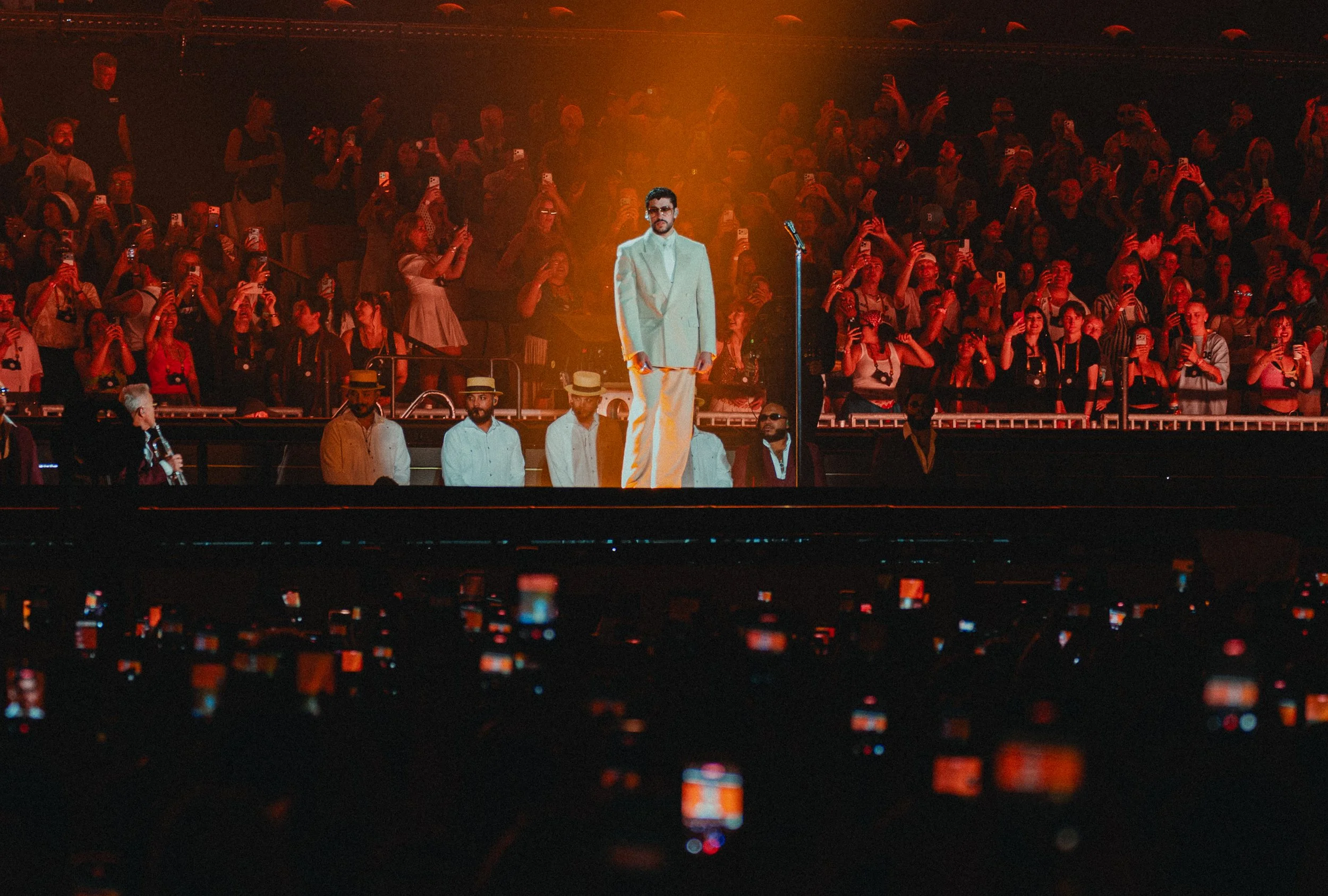 Bad Bunny - DeBÍ TiRAR MáS FOToS World Tour