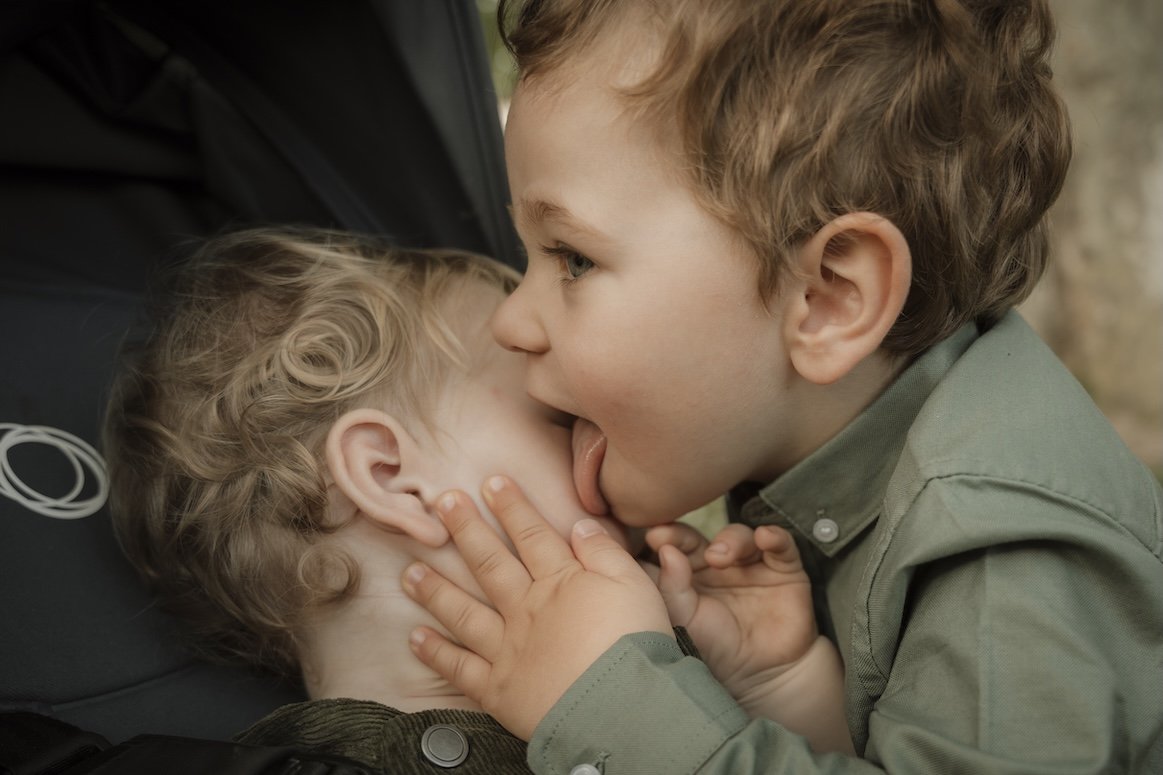 toulouse-family-photographer-session-jardin-de-plantes-moana-ghiandoni-photography76.jpg