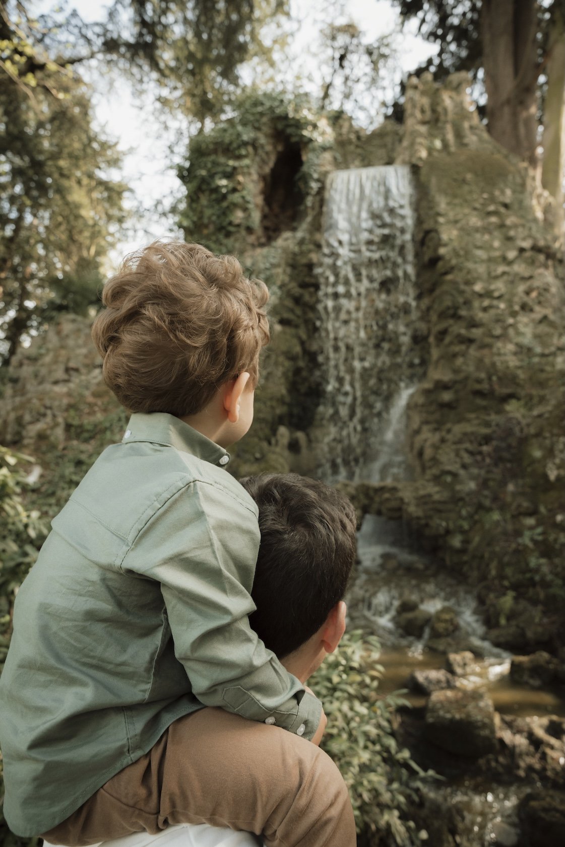 toulouse-family-photographer-session-jardin-de-plantes-moana-ghiandoni-photography46.jpg