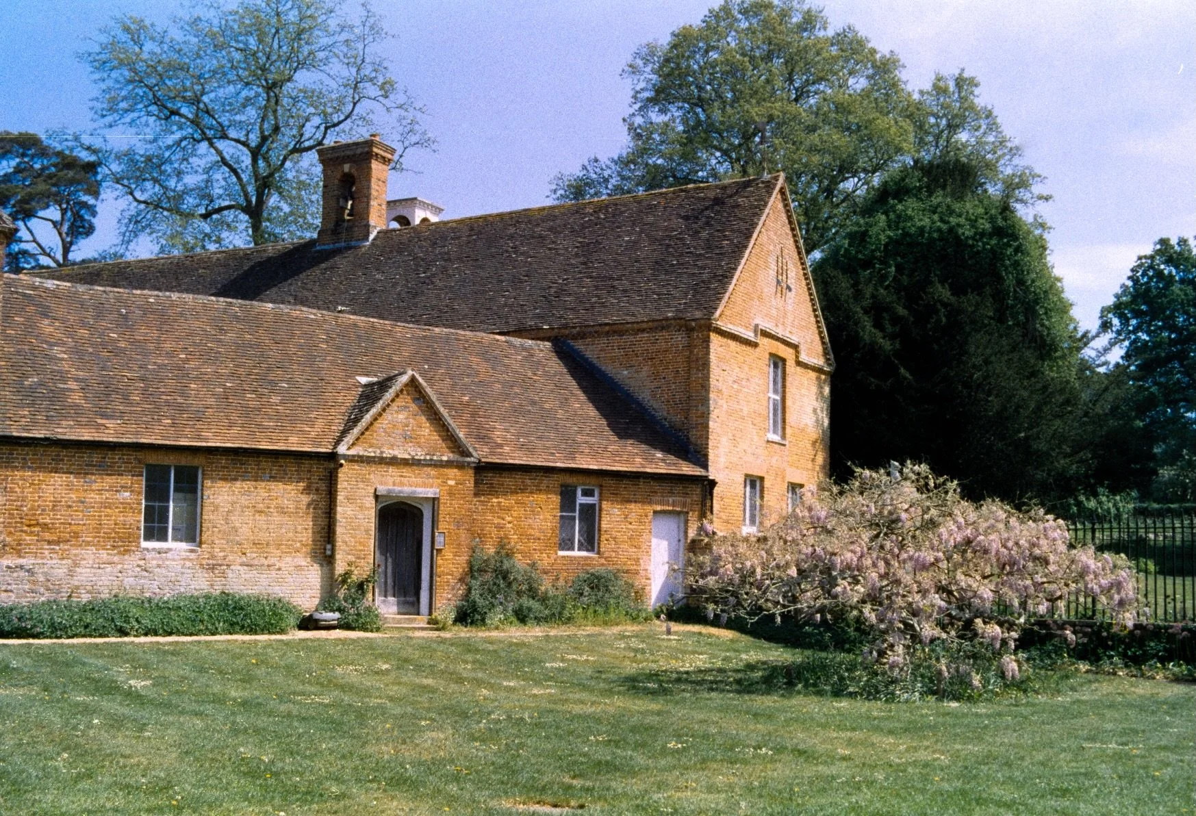 Spent most of my childhood being marched around National Trust properties by my parents.
Big houses. Long gardens. Tea rooms with slightly stale flapjacks. The sort of places where you&rsquo;d somehow end up learning about Georgian drainage systems a