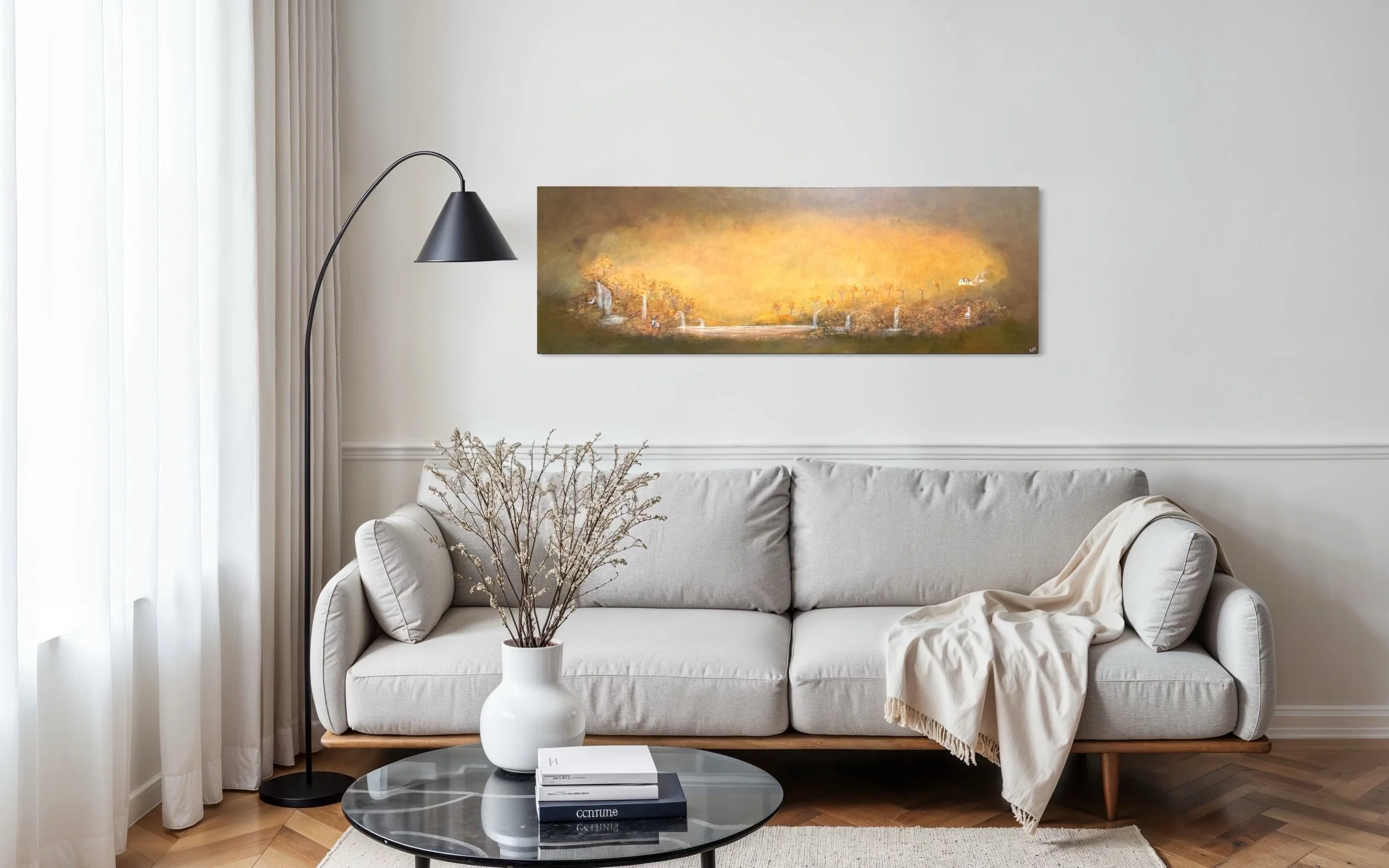 Panorama-Acryl-Wandbild über minimalistischem Sofa