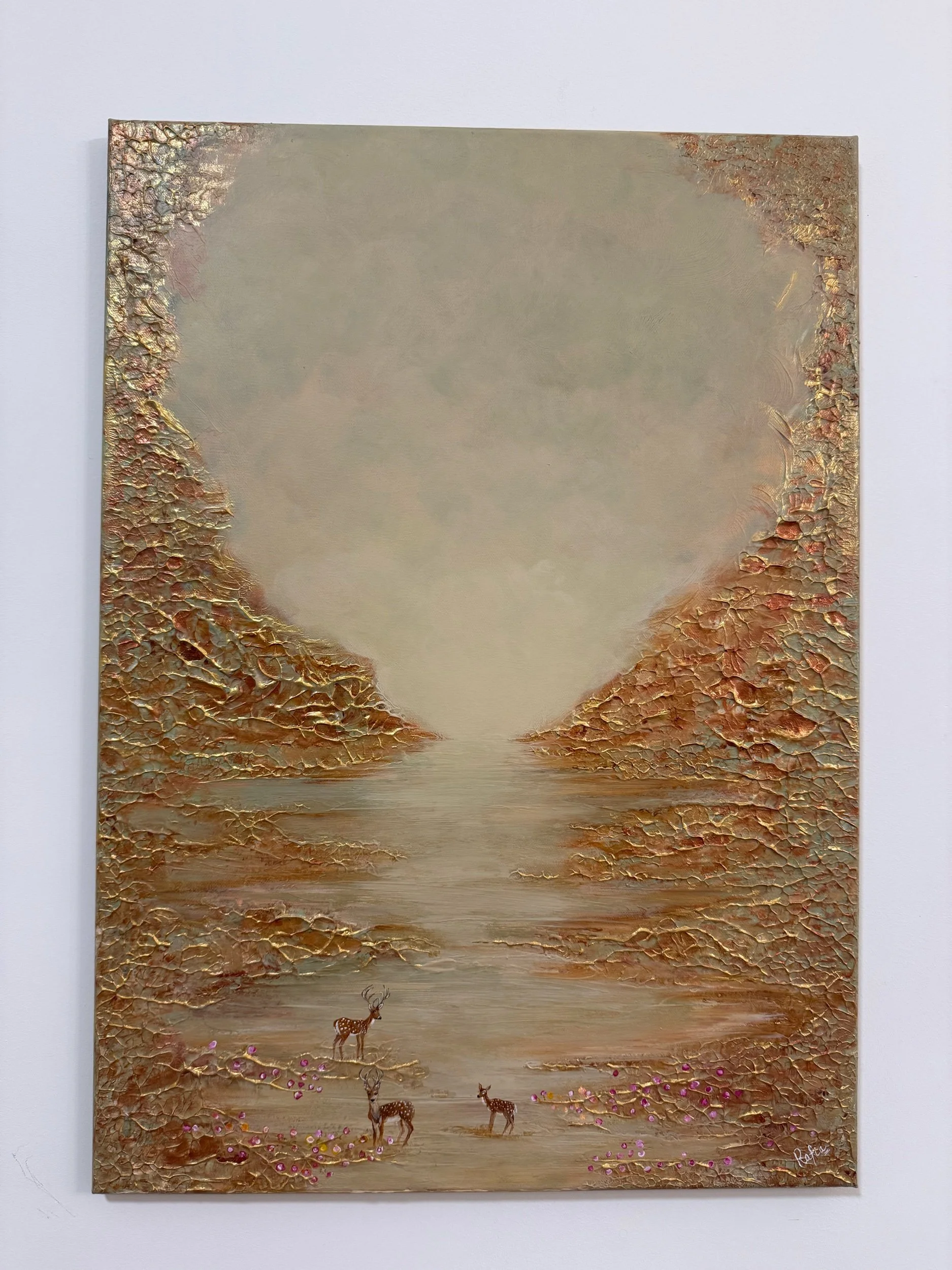 Goldene Akzente in moderner abstrakter Landschaftskunst