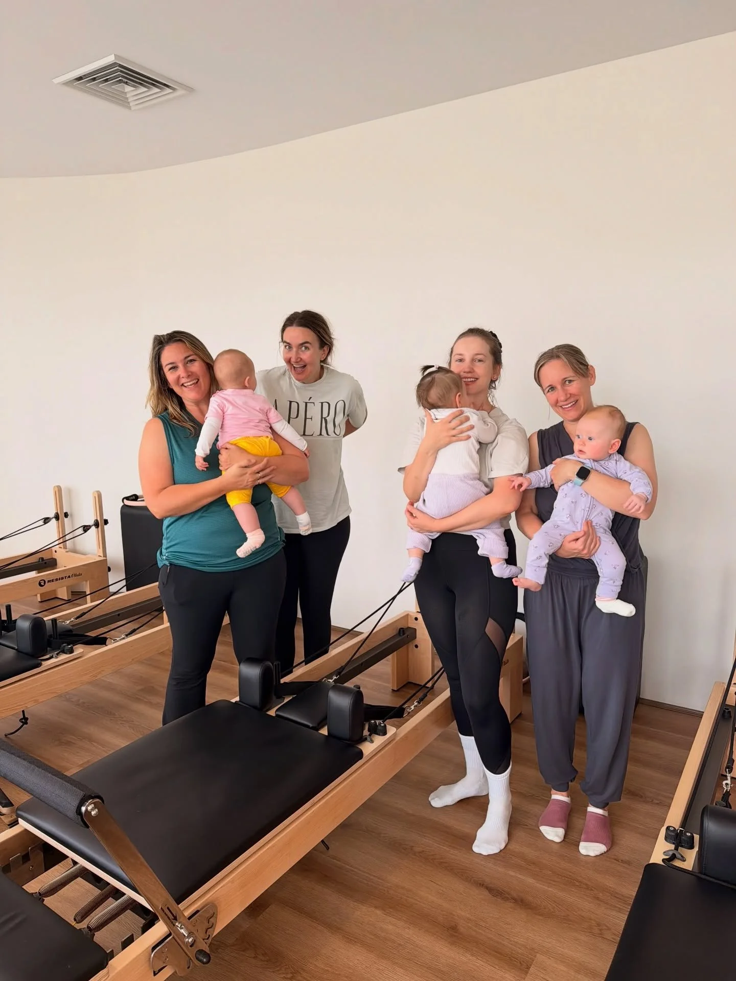 We&rsquo;ve just wrapped up another Mums &amp; Bubs 8-week program 🤍 

This one felt extra special with two of our beautiful mums starting their journey together in pregnancy classes, and then continued on into Mums &amp; Bubs side by side. Watching