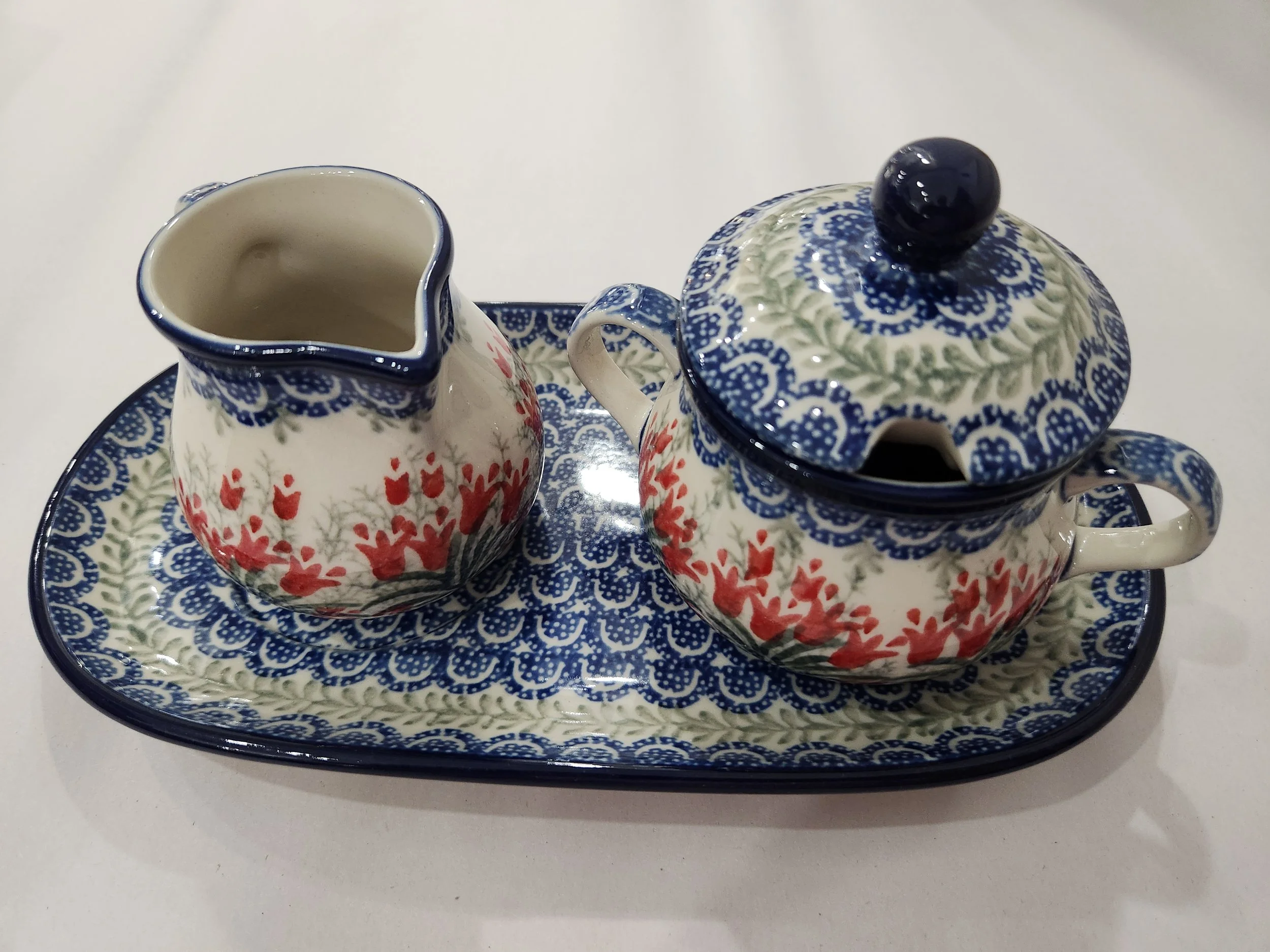 Cream and Sugar 1375805.jpg