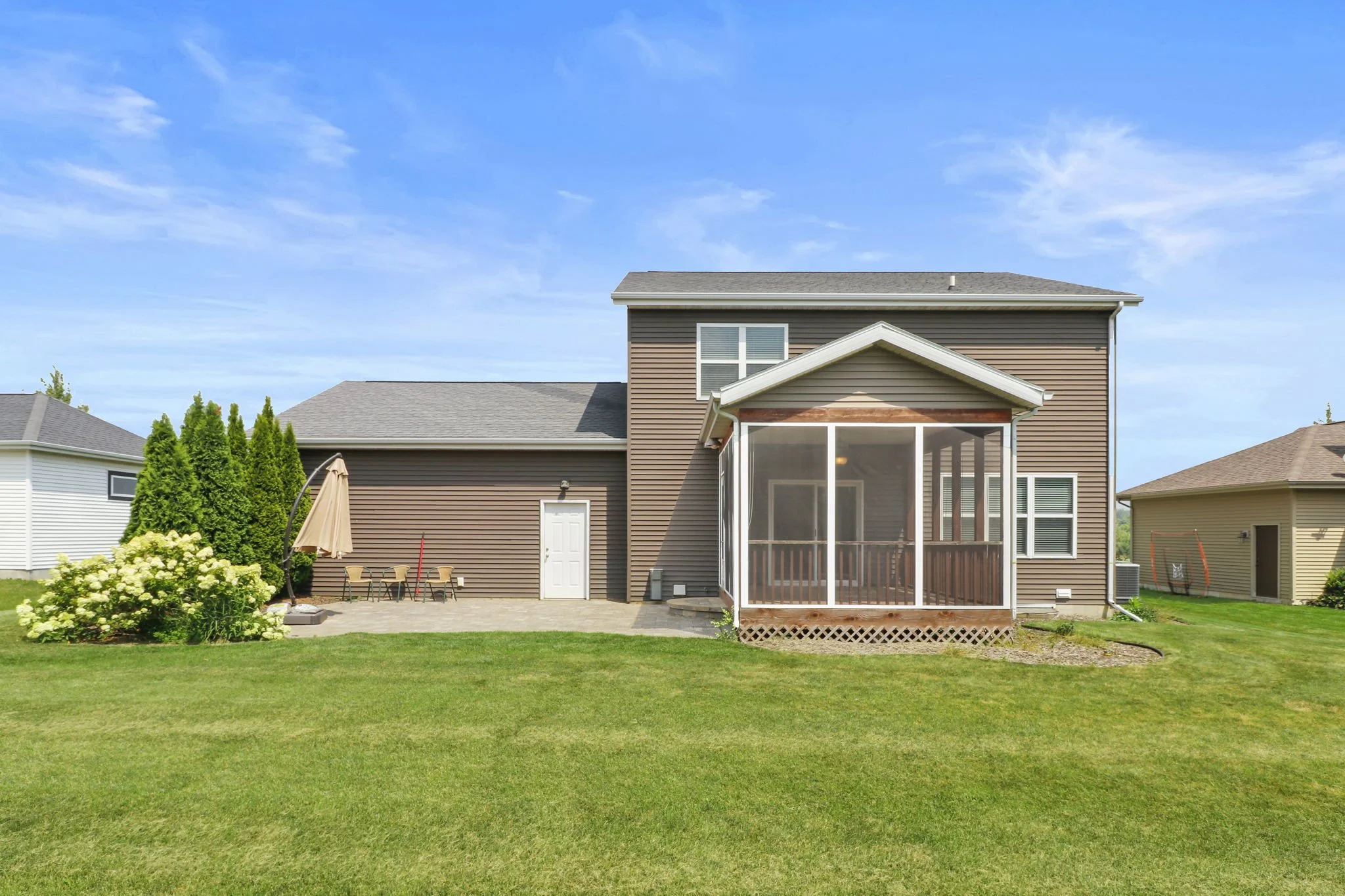5-web-or-mls-474-westridge-pkwy.jpg