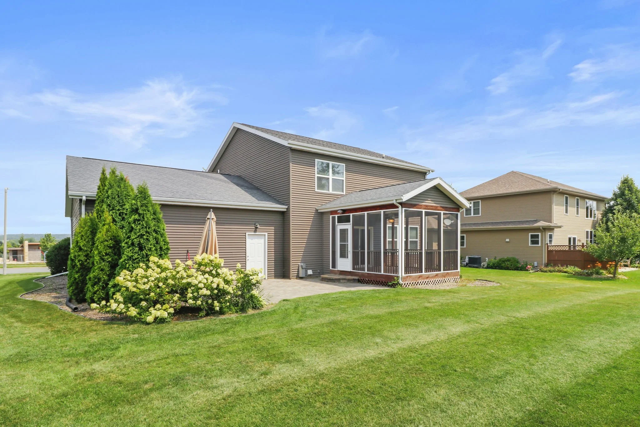 7-web-or-mls-474-westridge-pkwy.jpg