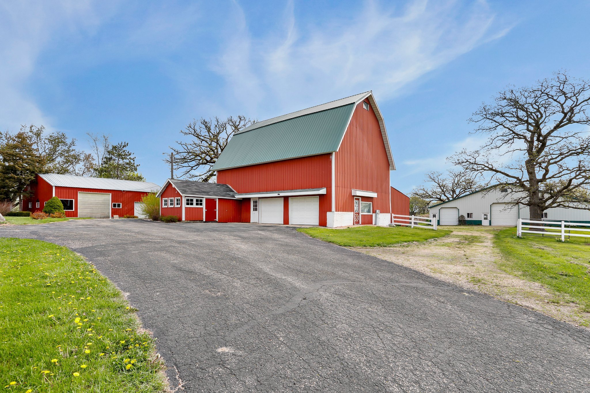 11-web-or-mls-4595-mahoney-rd.jpg