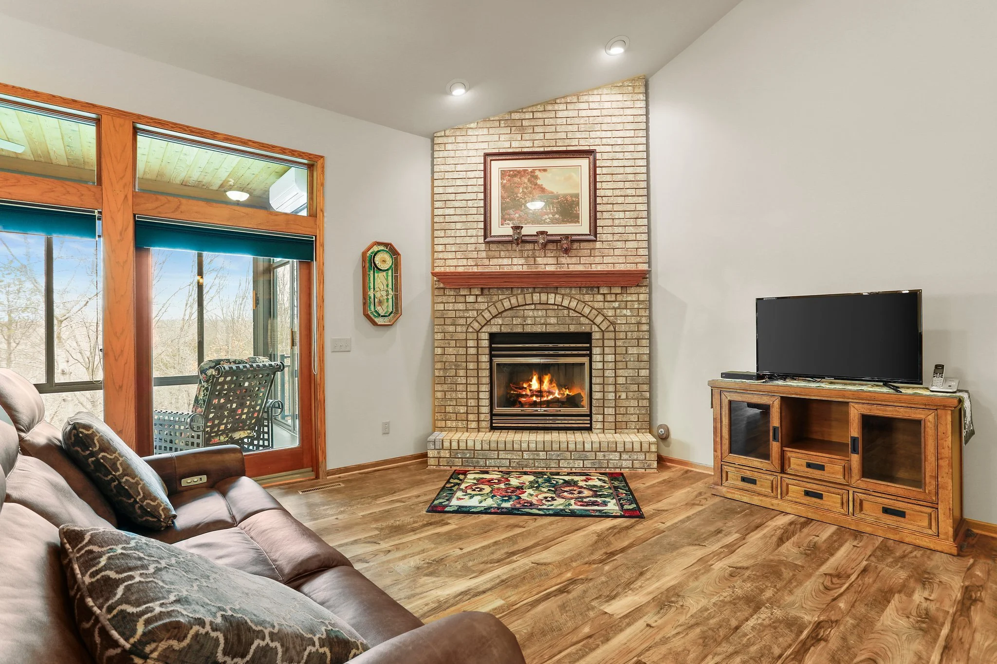 30-web-or-mls-w14116-selwood-rd.jpg
