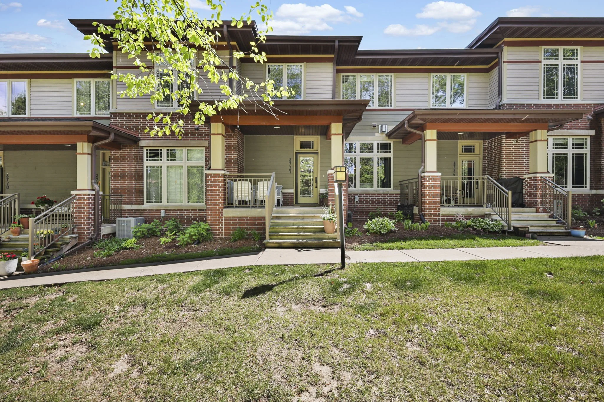 8724 Old Sauk Rd