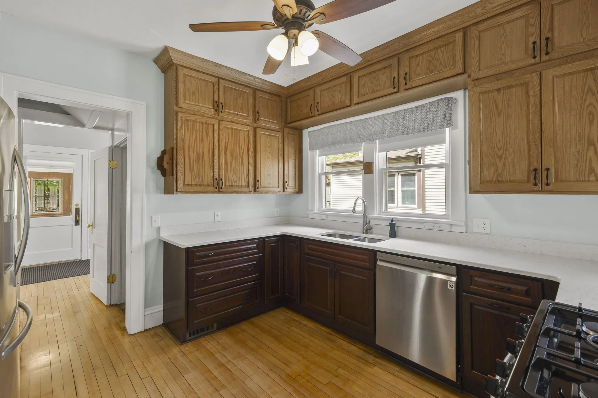 32-web-or-mls-315-s-orchard-st.jpg
