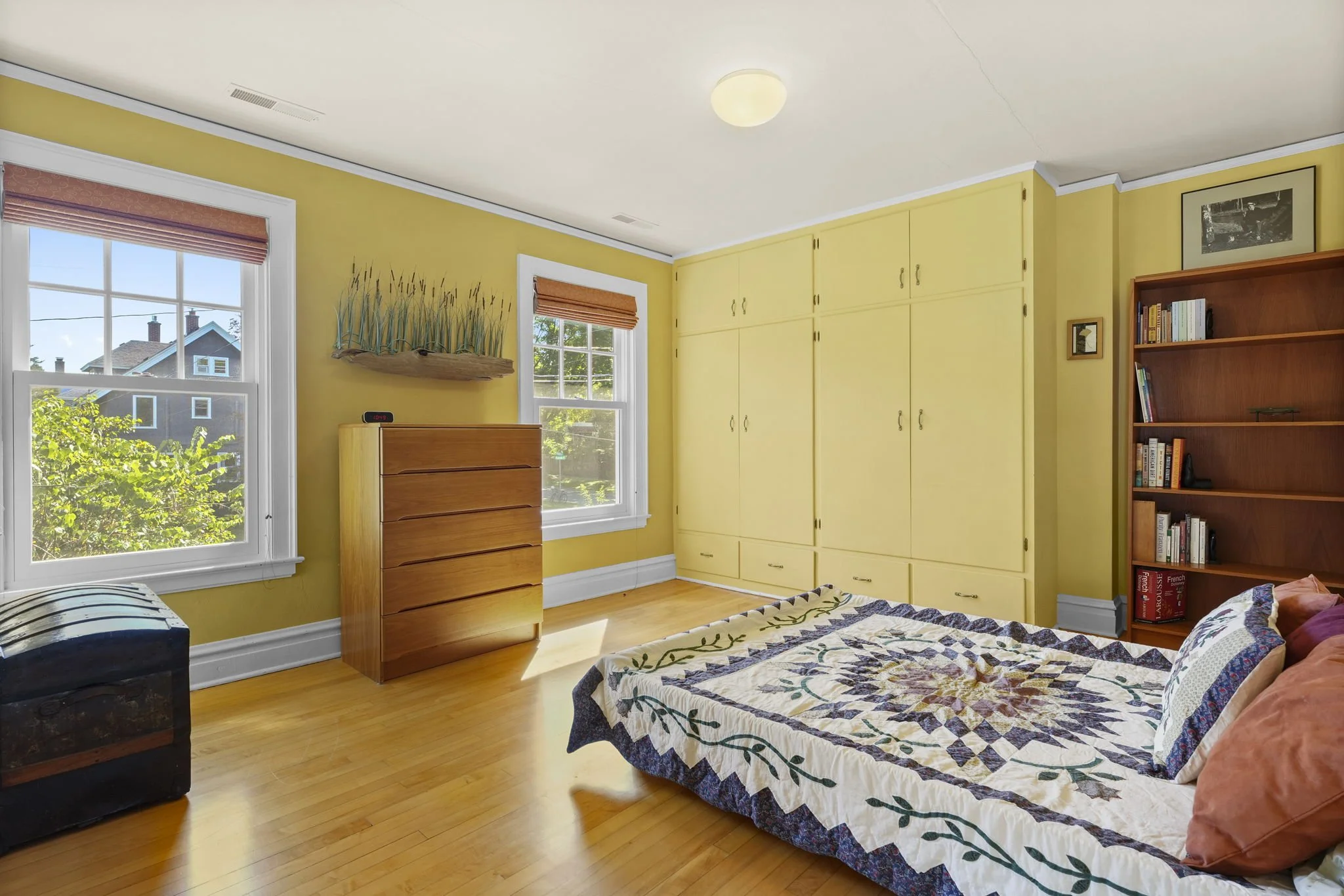 43-web-or-mls-30-virginia-terrace.jpg