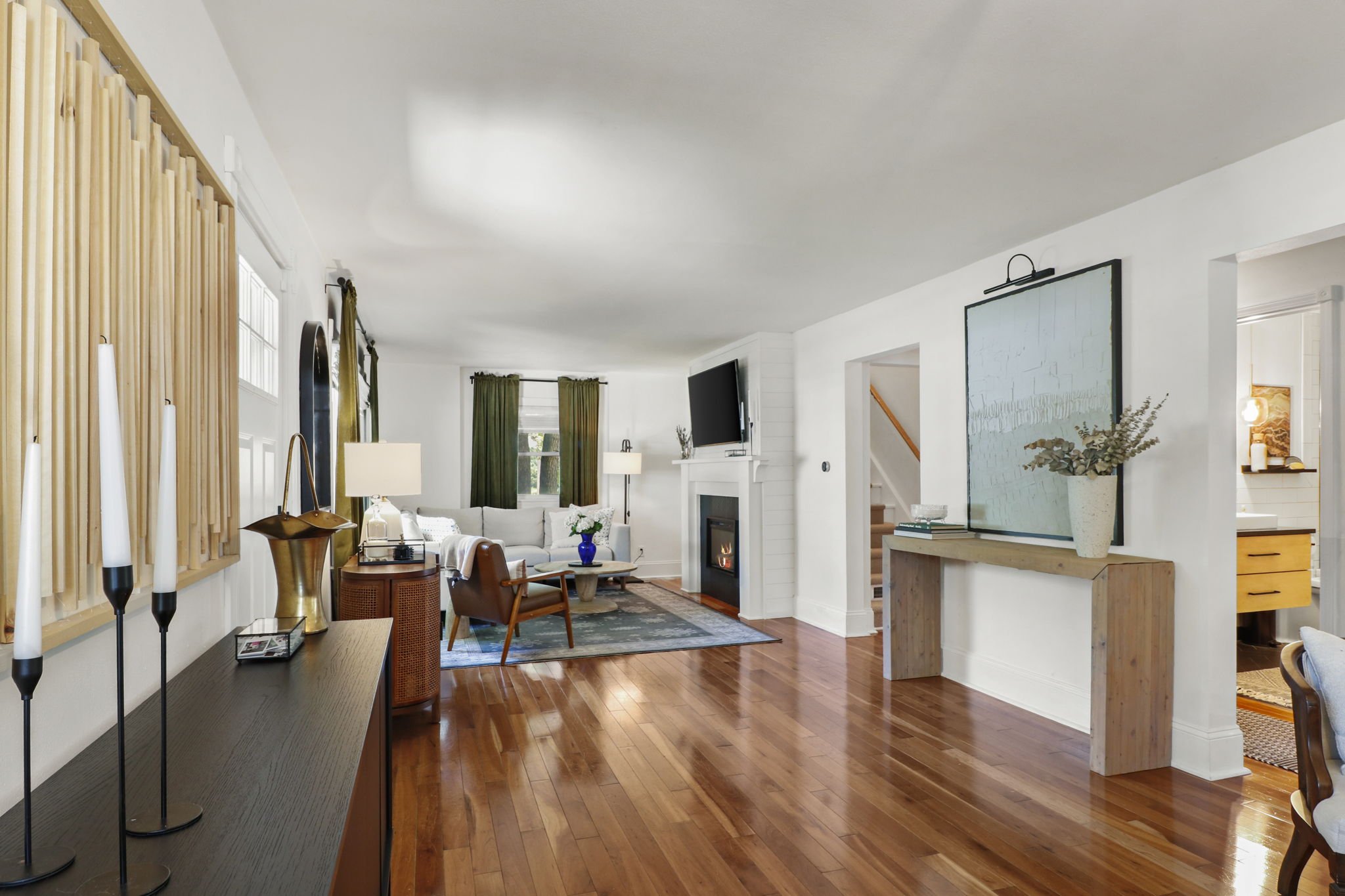 15-web-or-mls-3805-meyer-ave.jpg
