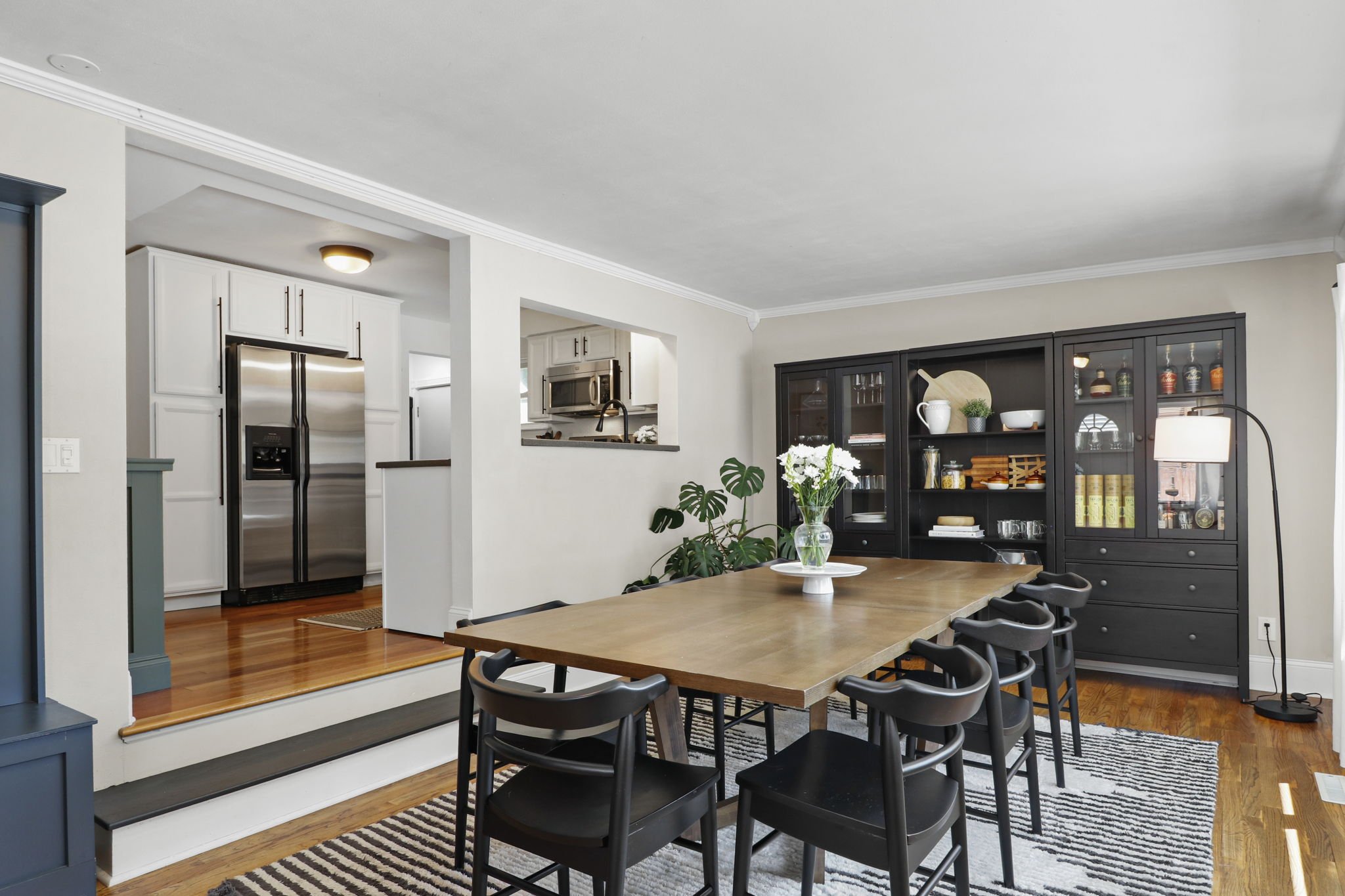 20-web-or-mls-3805-meyer-ave.jpg