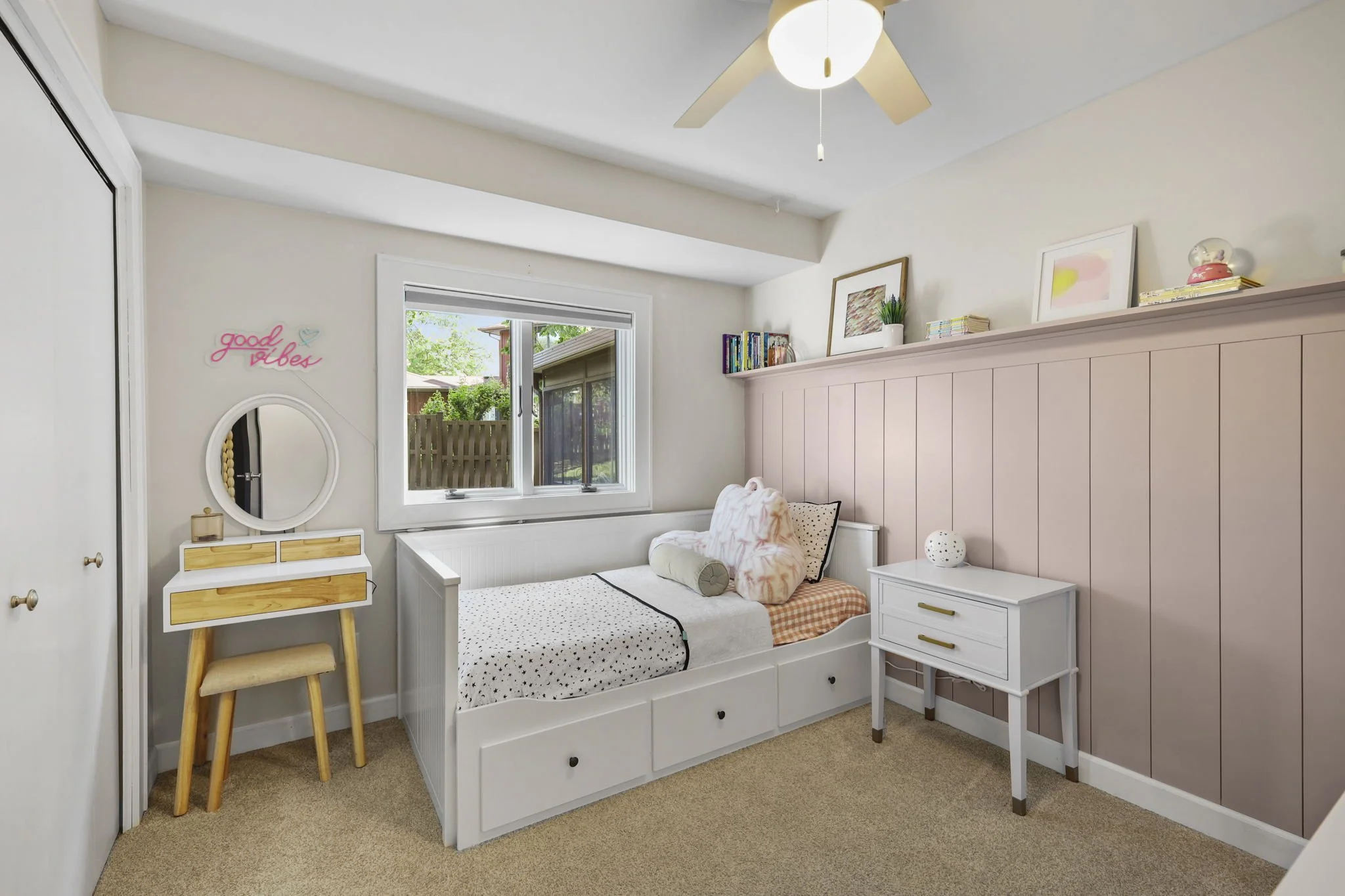 31-web-or-mls-7208-friendship-ln.jpg