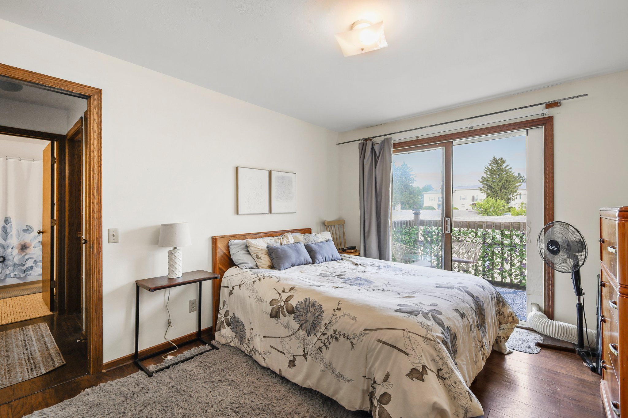 53-web-or-mls-2645-smithfield-dr.jpg