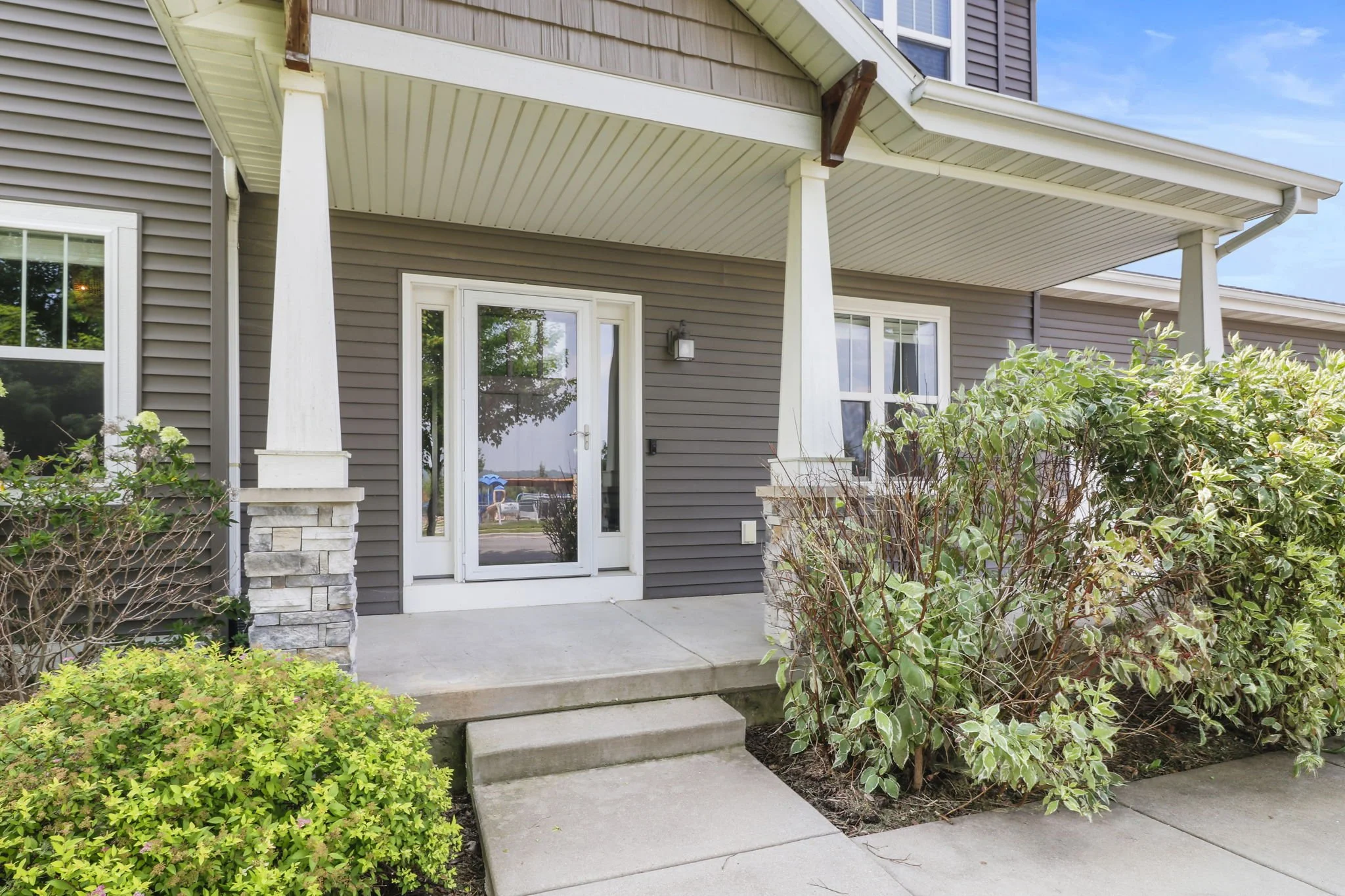 4-web-or-mls-474-westridge-pkwy.jpg