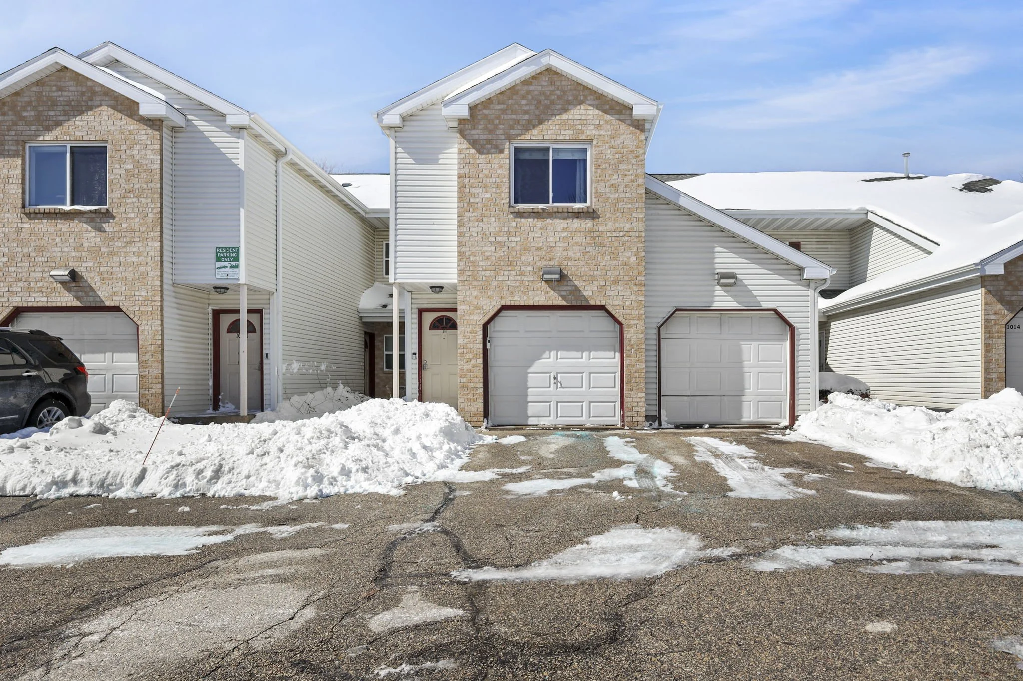 1012 Rockefeller Lane | Pending