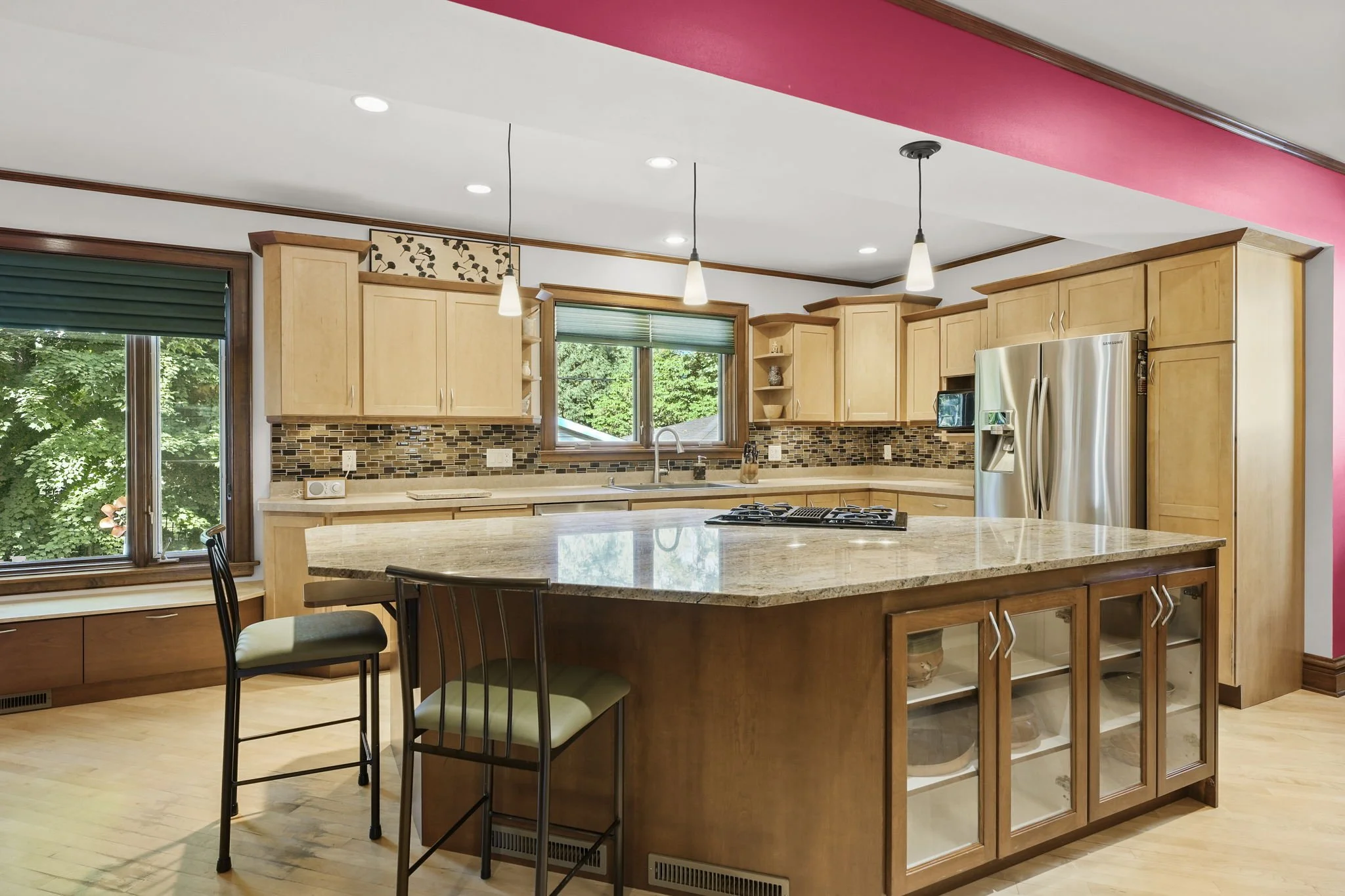 31-web-or-mls-30-virginia-terrace.jpg