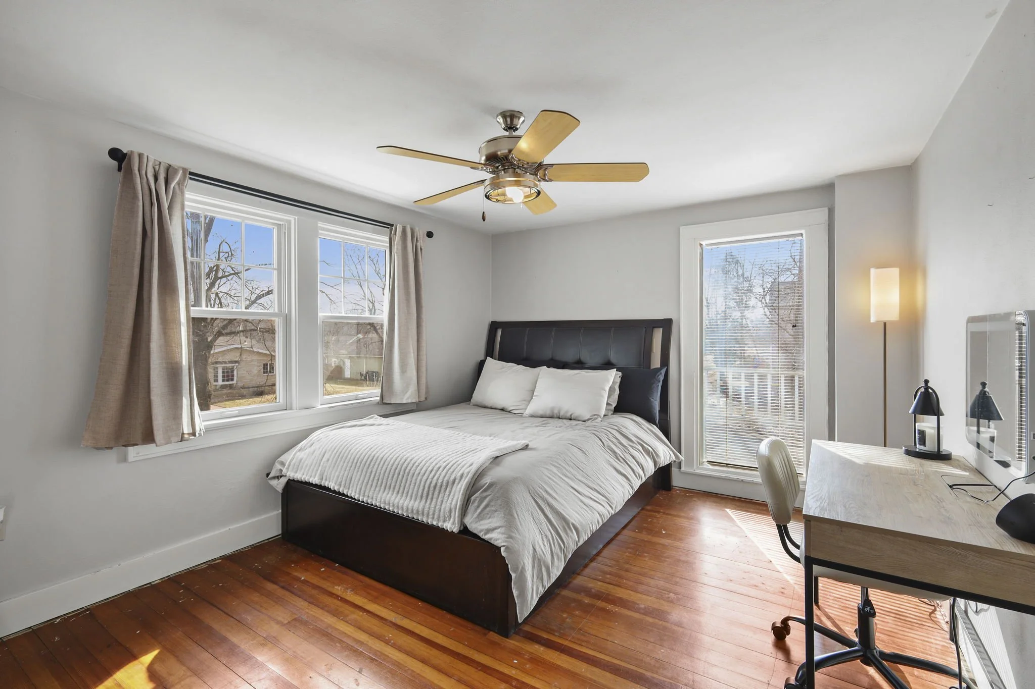 62-web-or-mls-155-prairie-ave.jpg