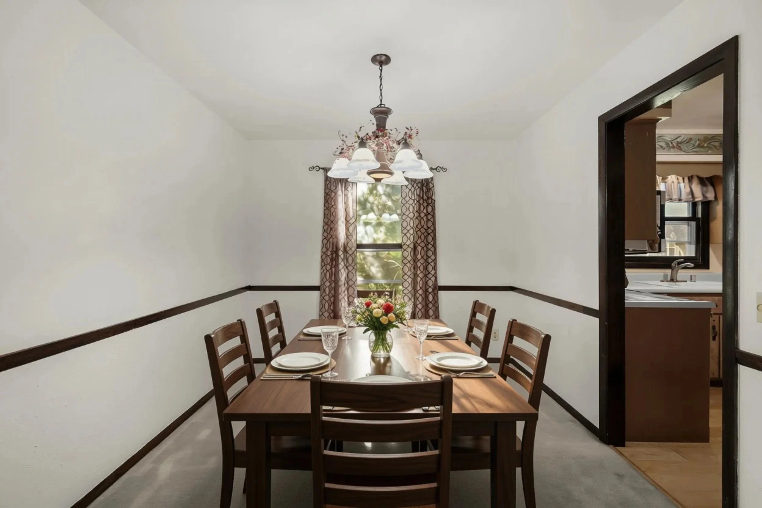 Dining Room.jpg