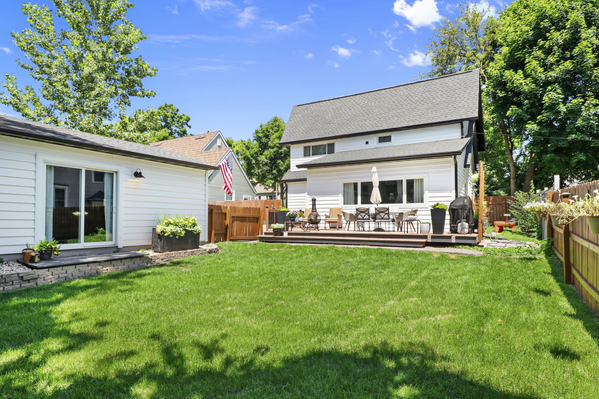8-web-or-mls-3805-meyer-ave.jpg