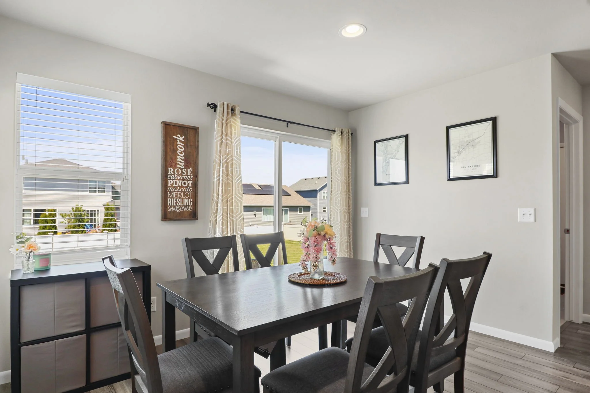 16-web-or-mls-868-tamarack-ln.jpg