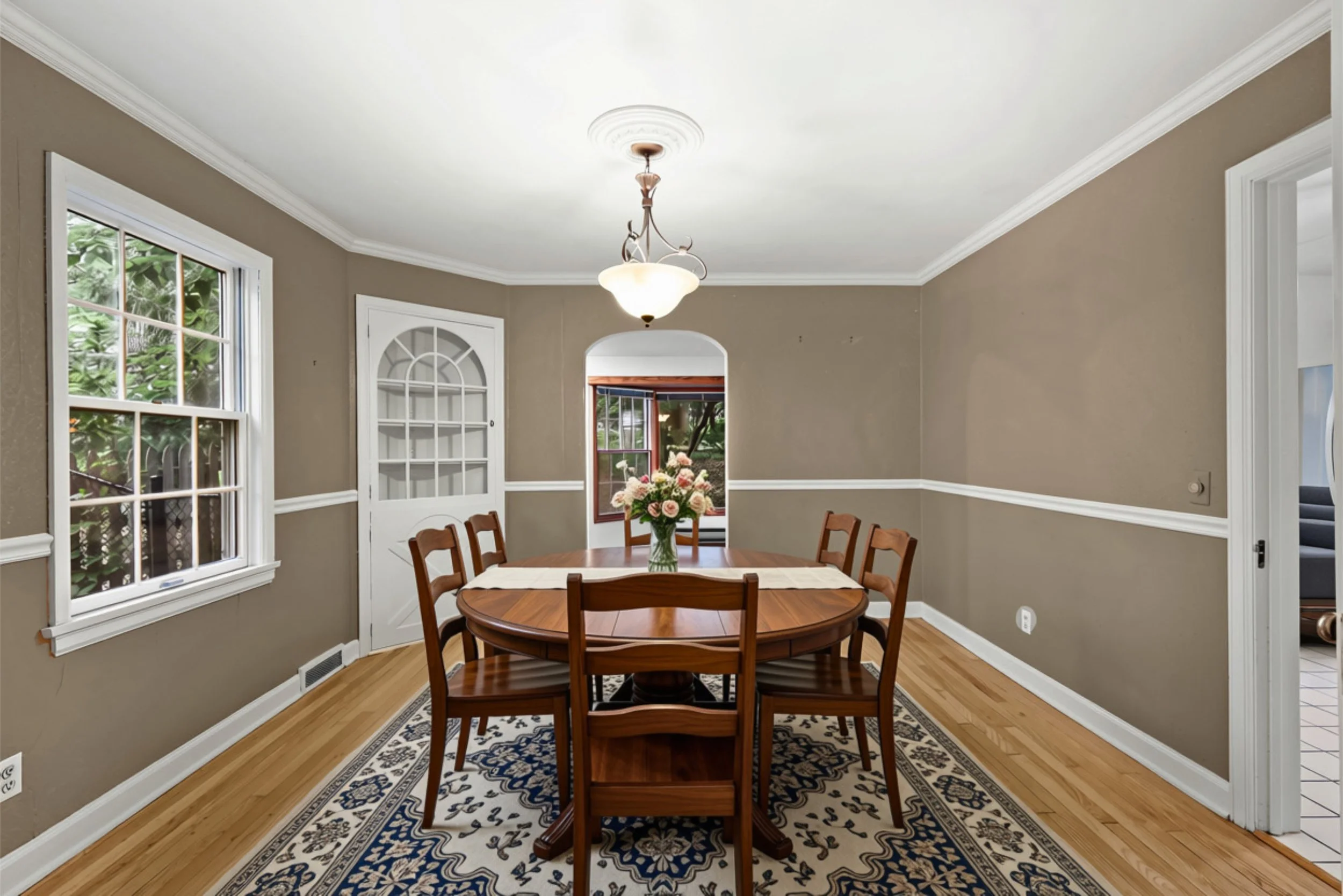 Dining Room.jpg