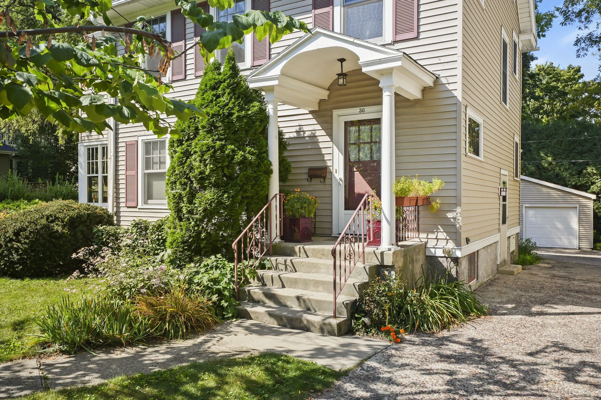 2-web-or-mls-30-virginia-terrace.jpg