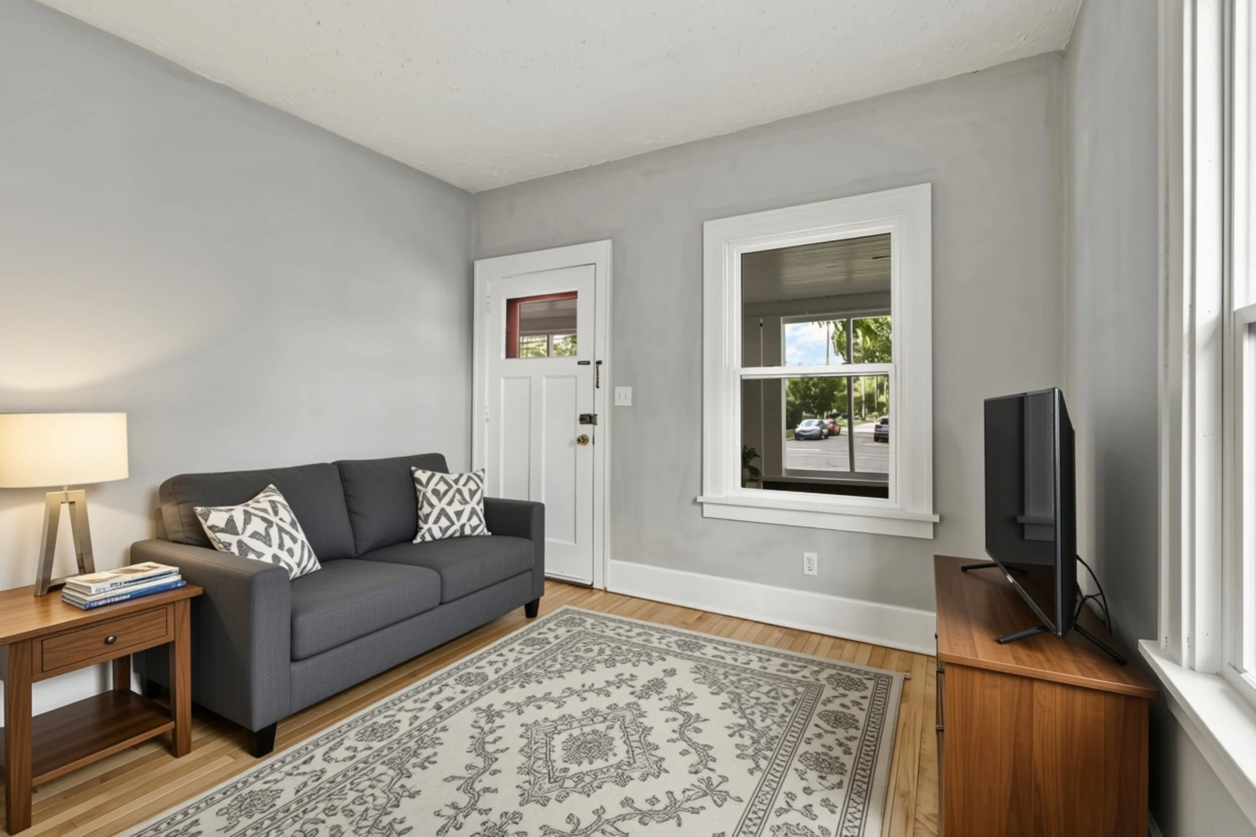Living Room.jpg