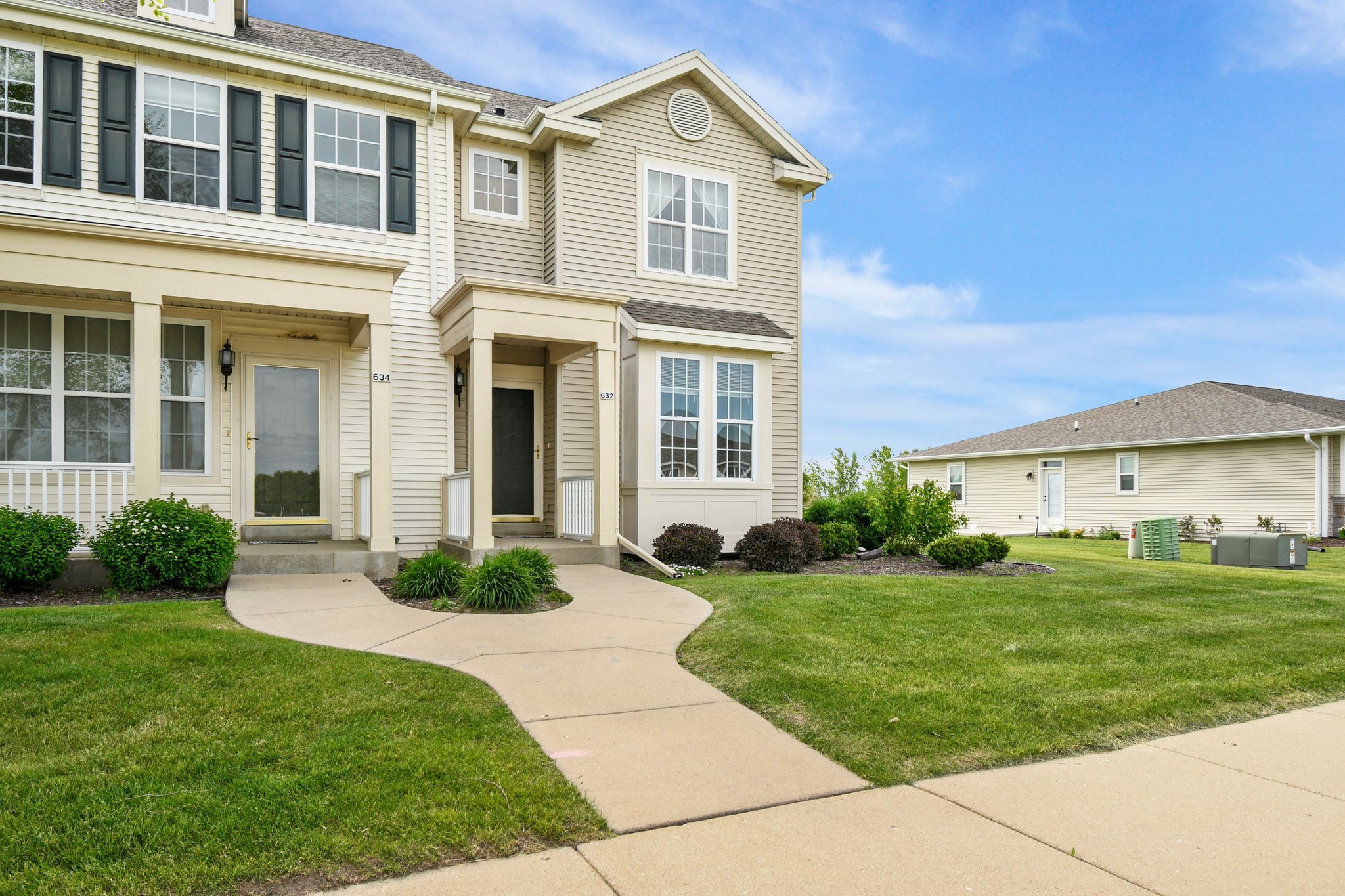3-web-or-mls-632-hunter-oaks-blvd.jpg