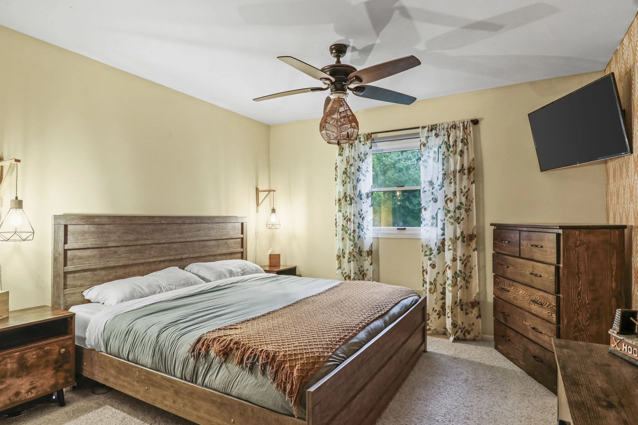 25-web-or-mls-615-hyland-dr.jpg