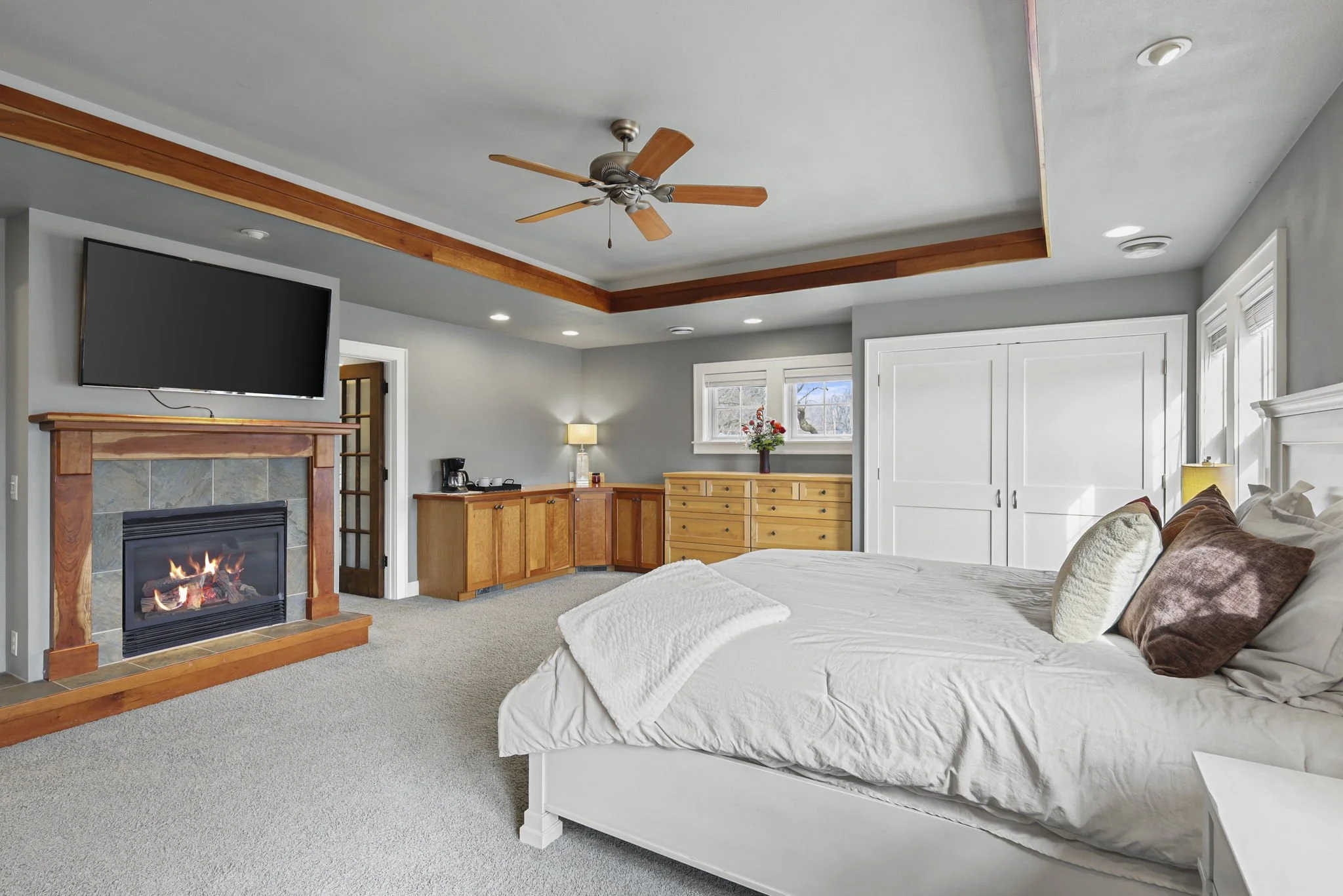 51-web-or-mls-155-prairie-ave.jpg