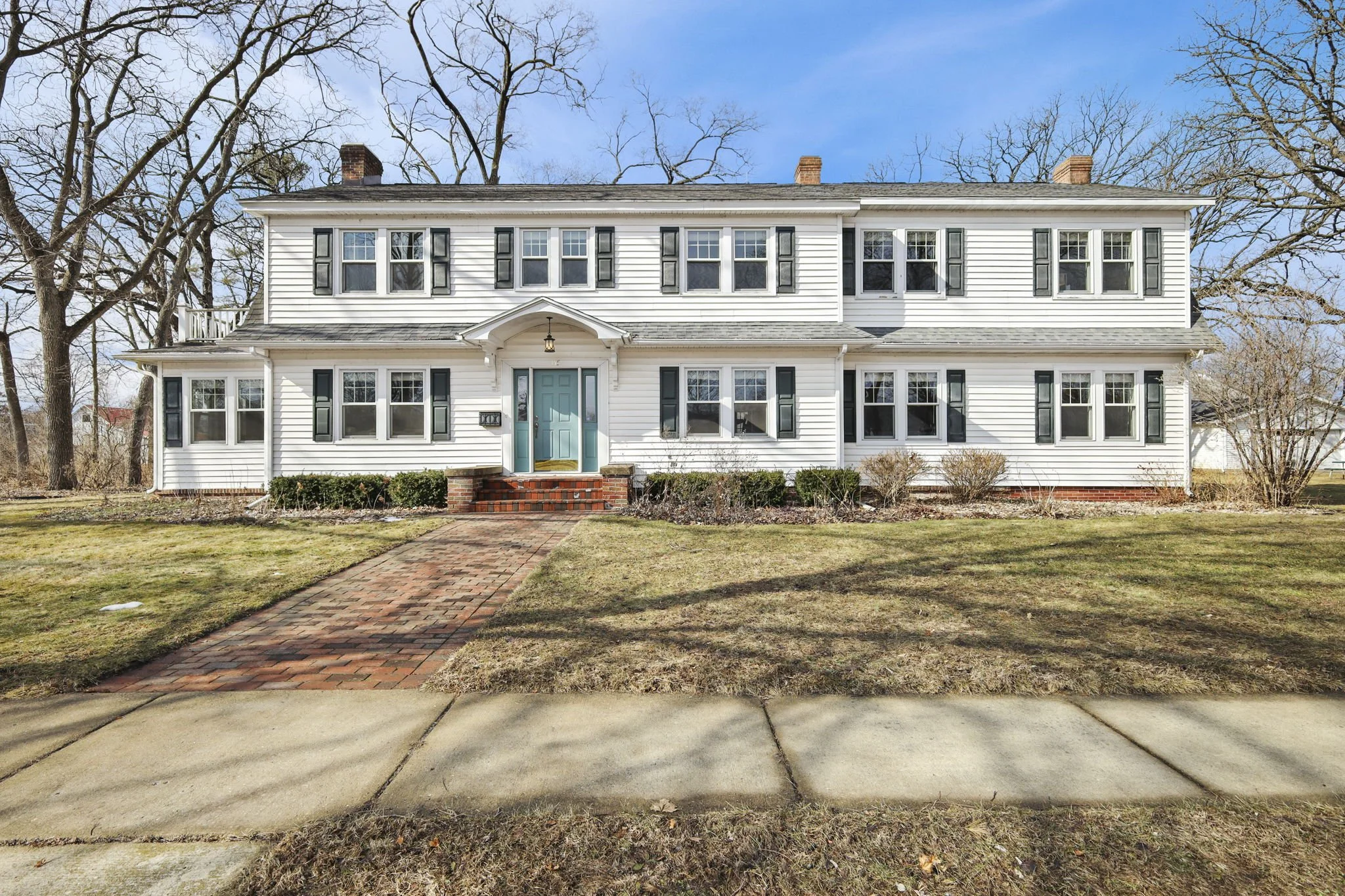 1-web-or-mls-155-prairie-ave.jpg