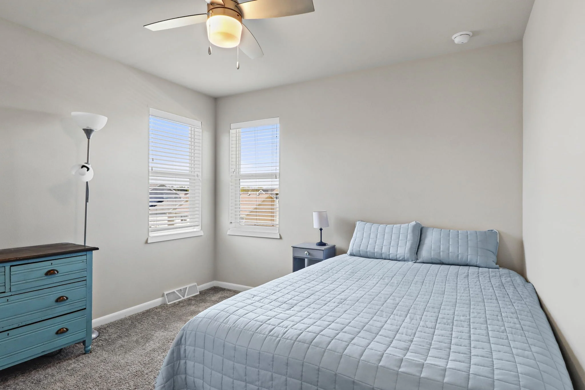 29-web-or-mls-868-tamarack-ln.jpg
