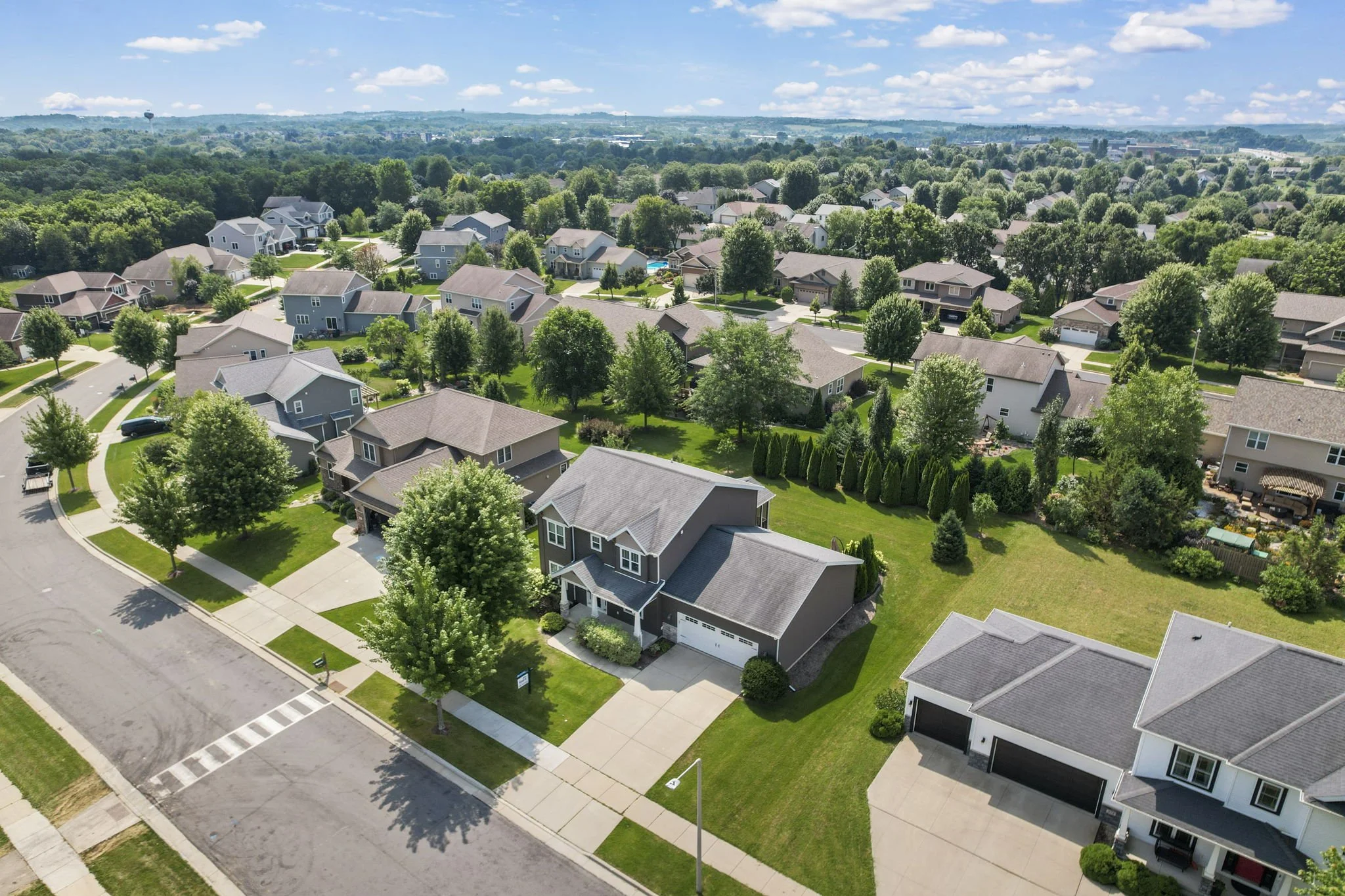 1-web-or-mls-474-westridge-pkwy.jpg