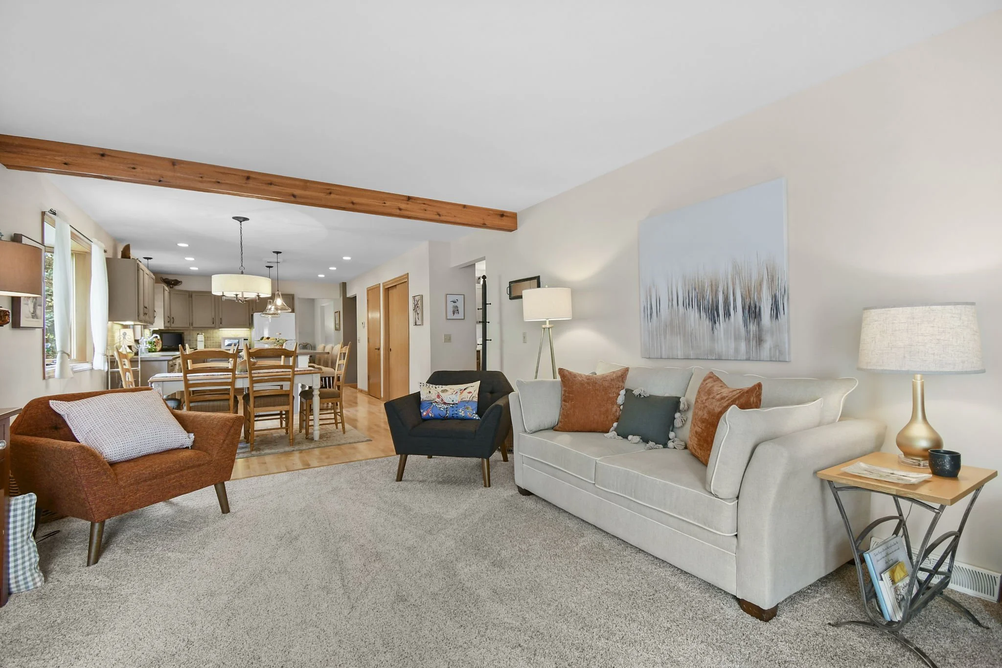 13-web-or-mls-113-coach-house-dr.jpg