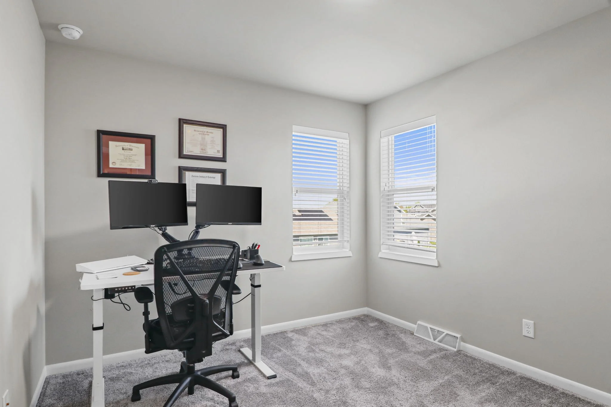 21-web-or-mls-868-tamarack-ln.jpg