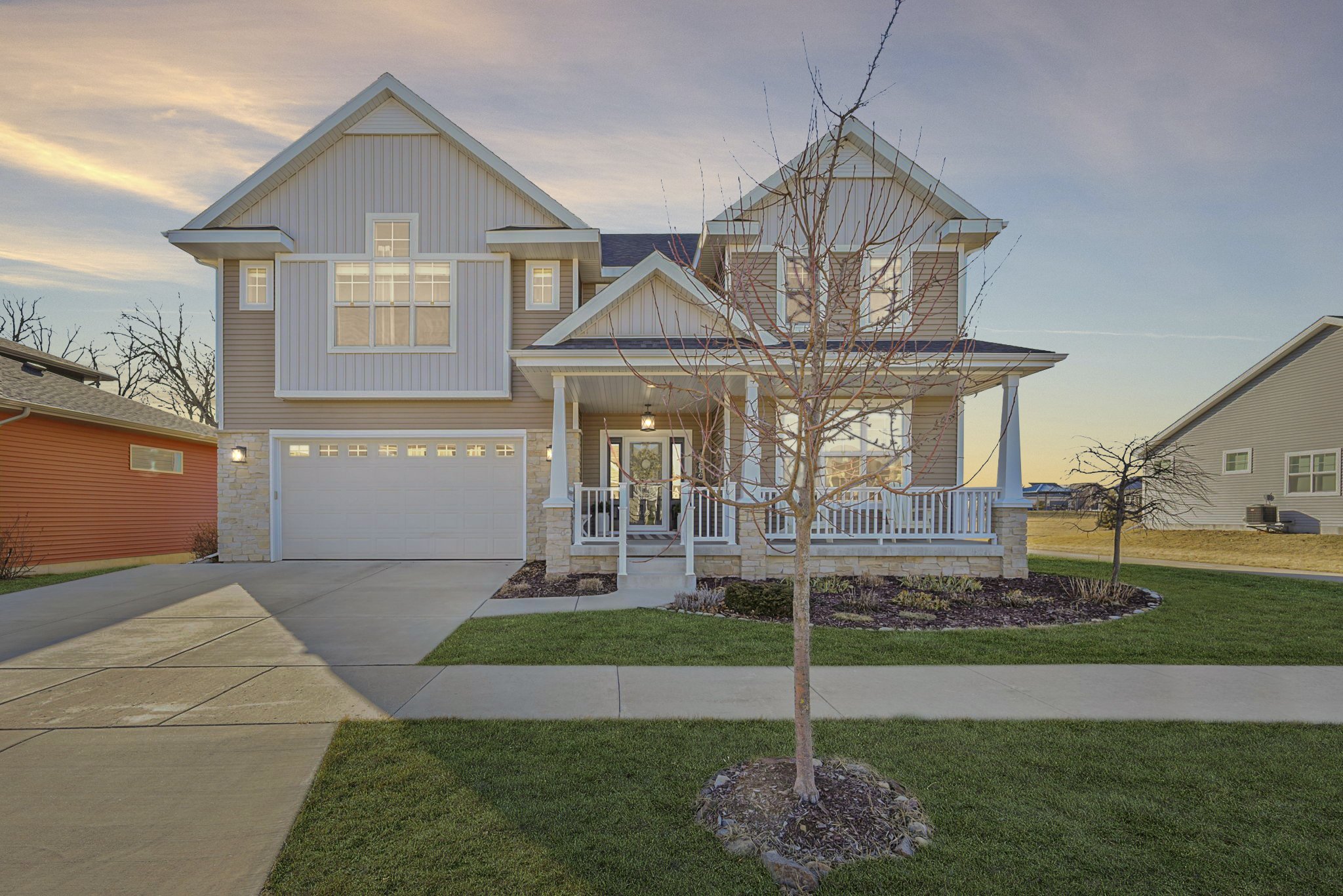 1232 Twisted Branch Way