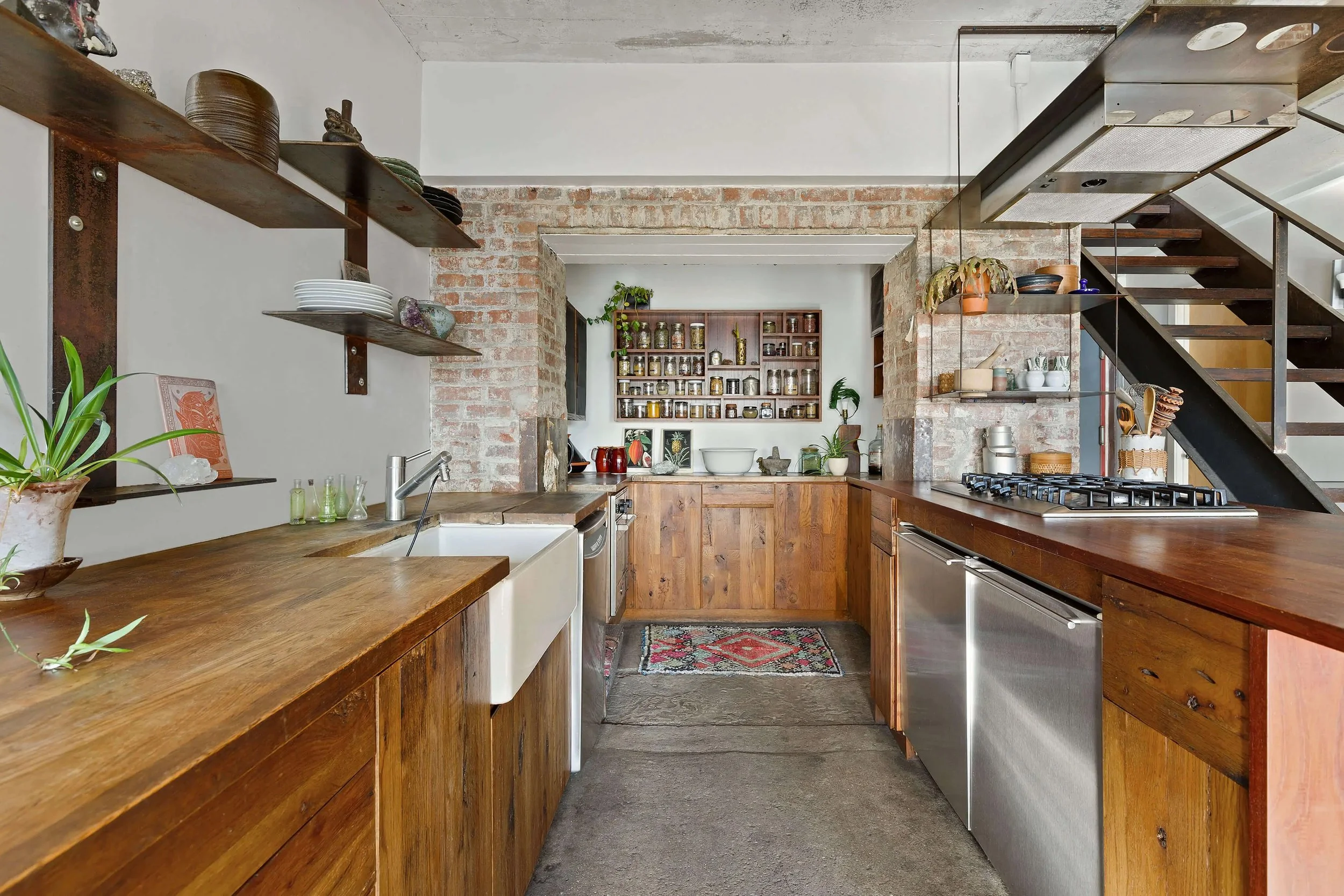 330Wythe_5D_prereno.jpg