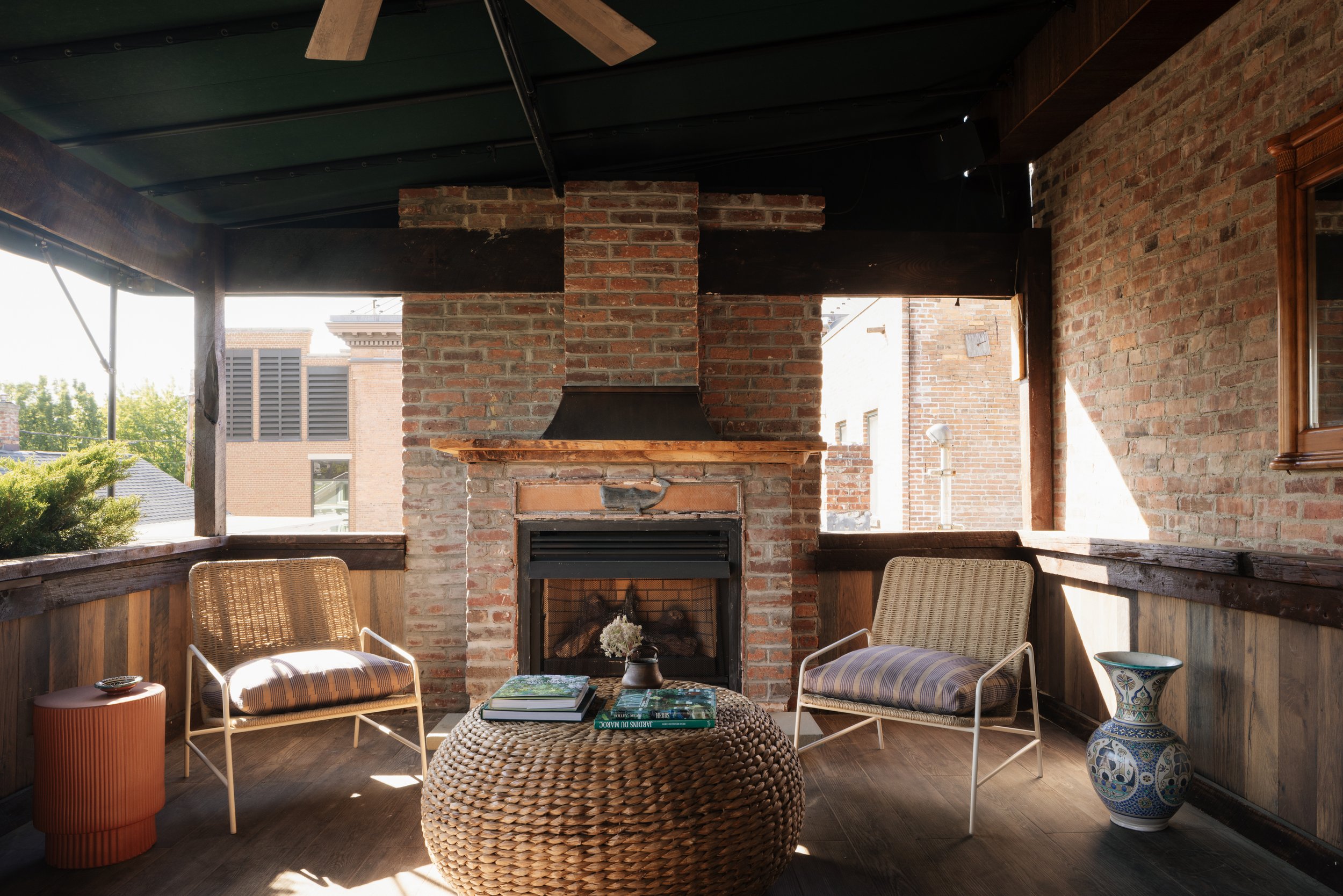 339-Warren-St-Hudson-NY-Catskill-Image-36.jpg