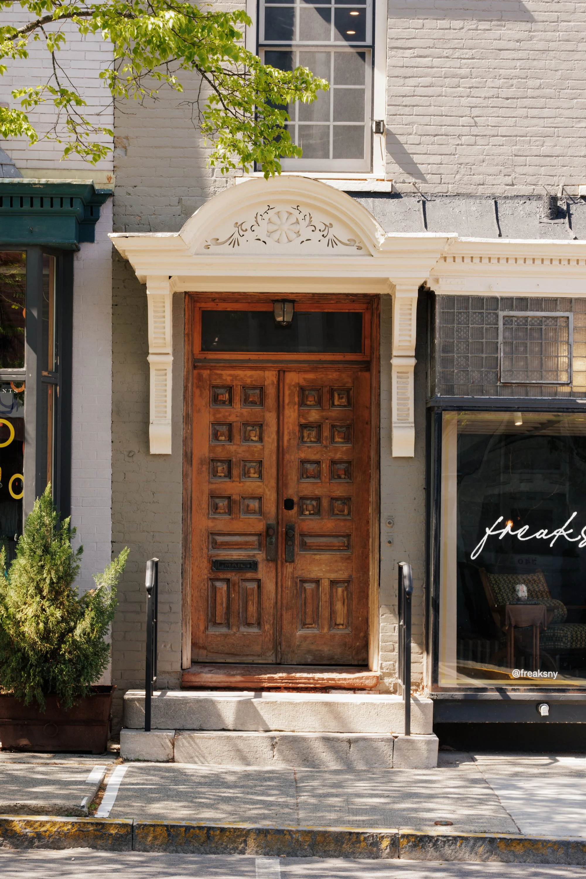 339-Warren-St-Hudson-NY-Catskill-Image-7.jpg