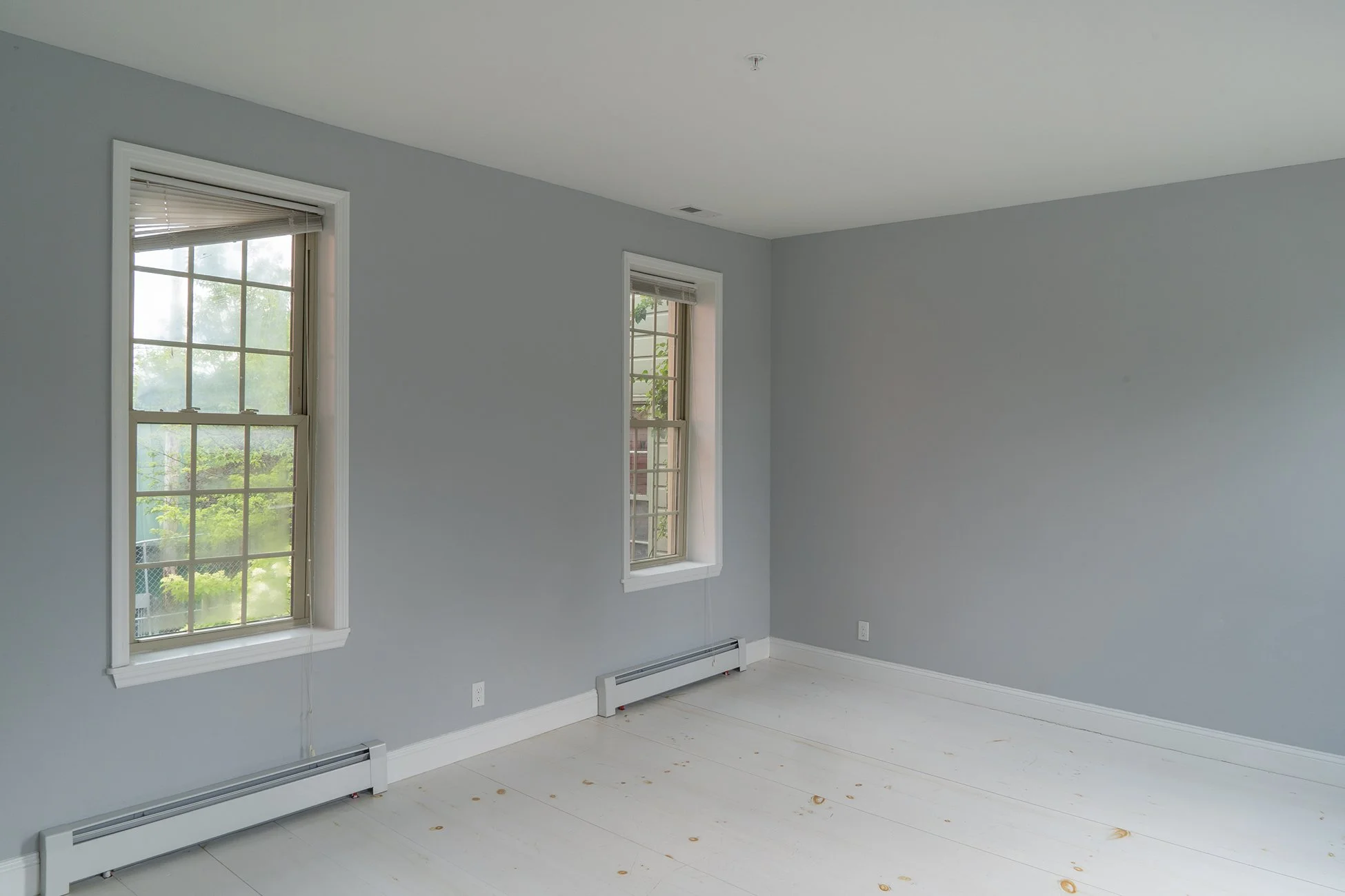 1 Warren - Apt Bedroom.jpg