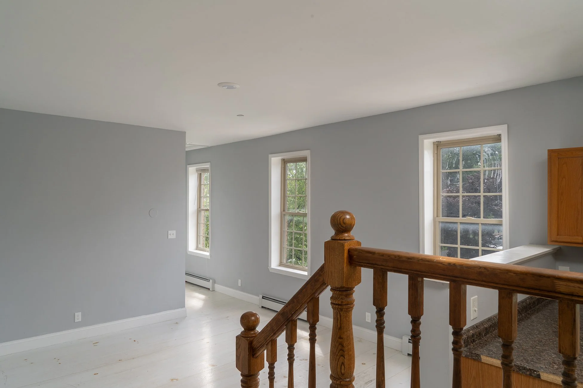 1 Warren - Apt Living Room.jpg