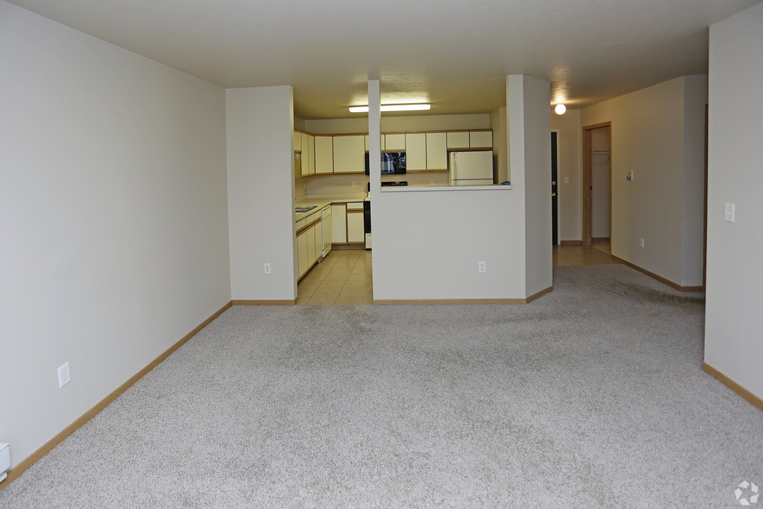 Amber-Valley-Apartments (4).jpg