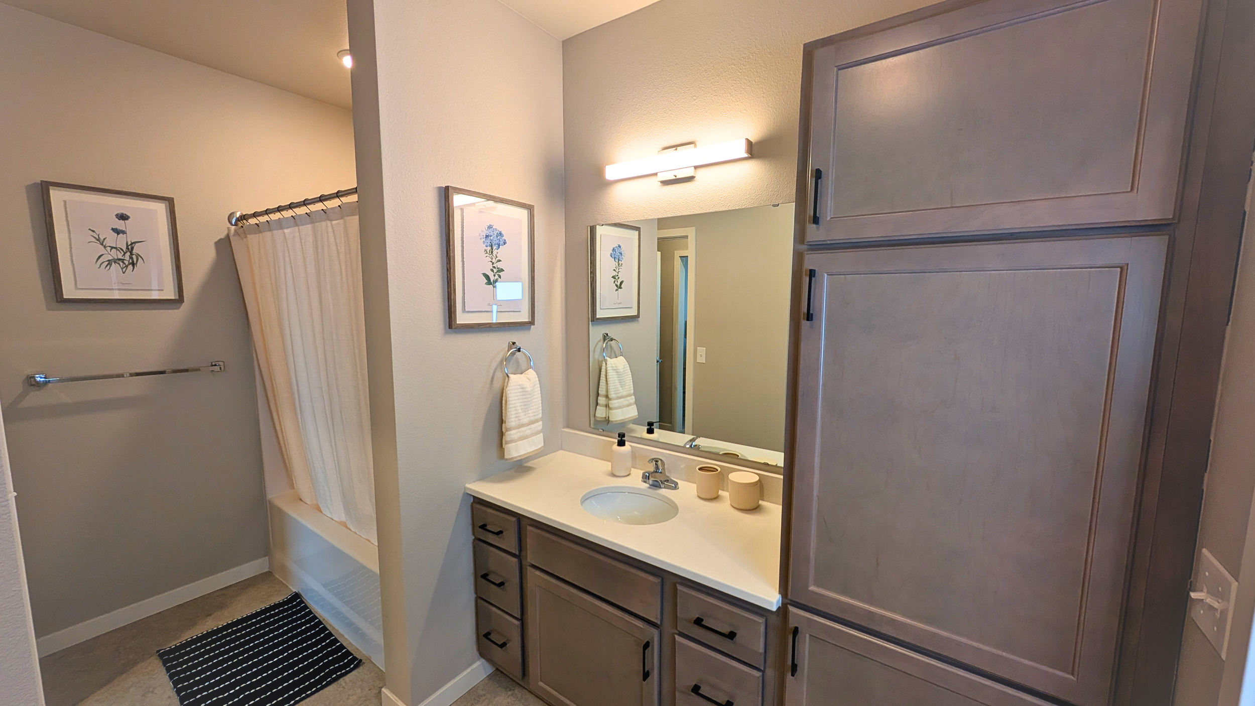 Carlson Place-Bathroom edited.png
