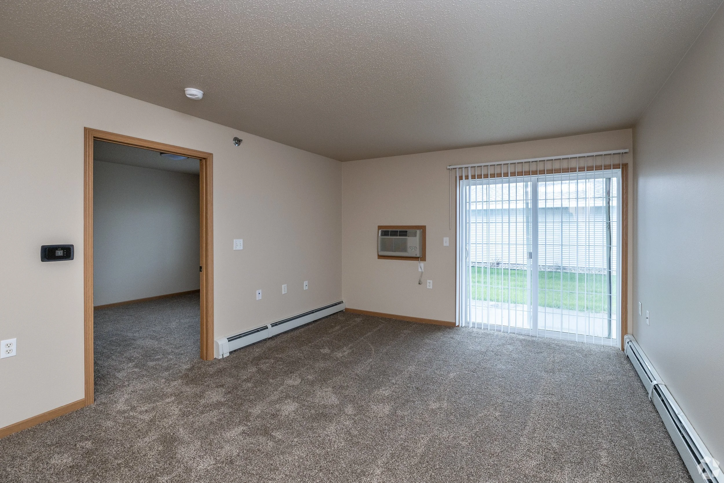 Osgood-Townsite-Apartments_004.jpg