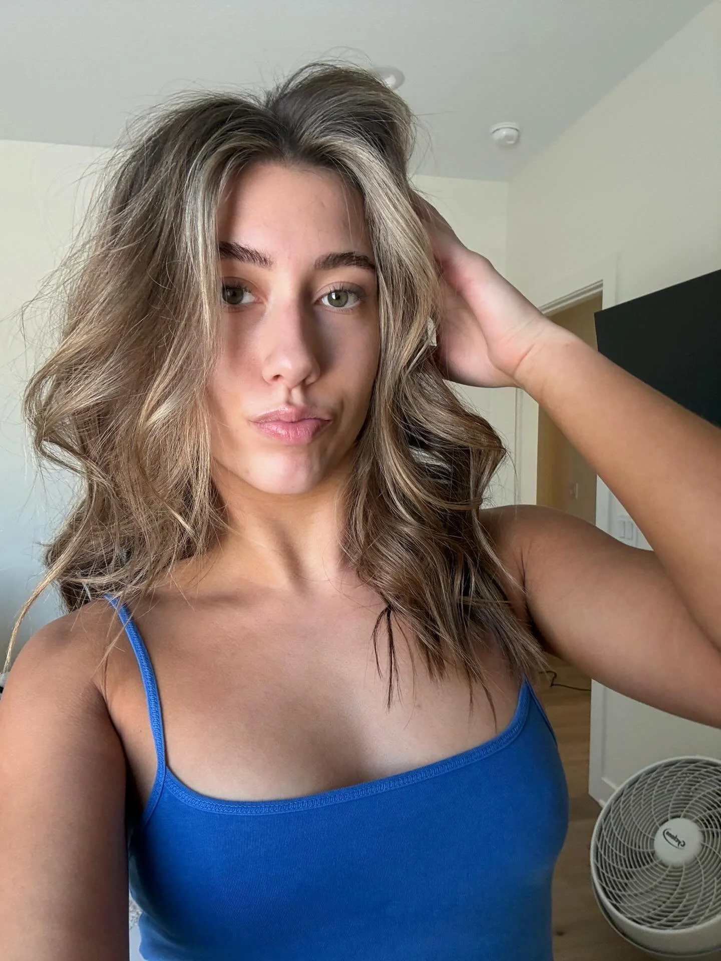 mood: bronzed. 

#MNSprayTan #MinnesotaTan #MinneapolisSprayTan #TwinCitiesTan #MNTanning MinnesotaGlow MidwestTan MNSunlessTan BronzedMN GlowMinnesota MNTanBabes StPaulSprayTan