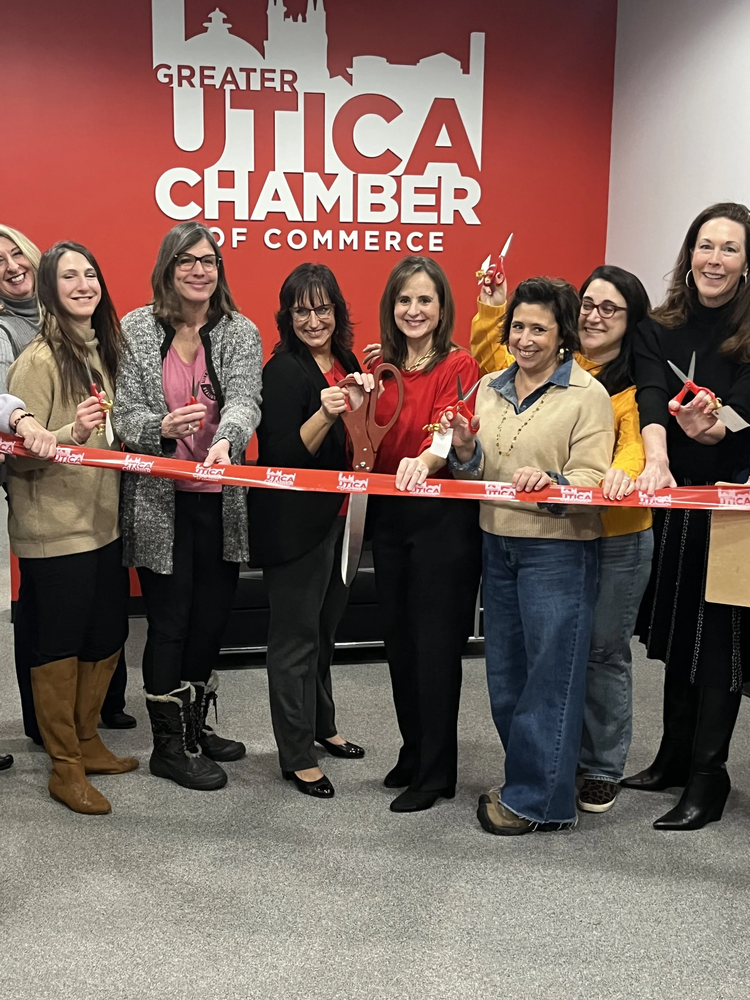 Chamber joins Success Circle for ribbon-cutting ceremony